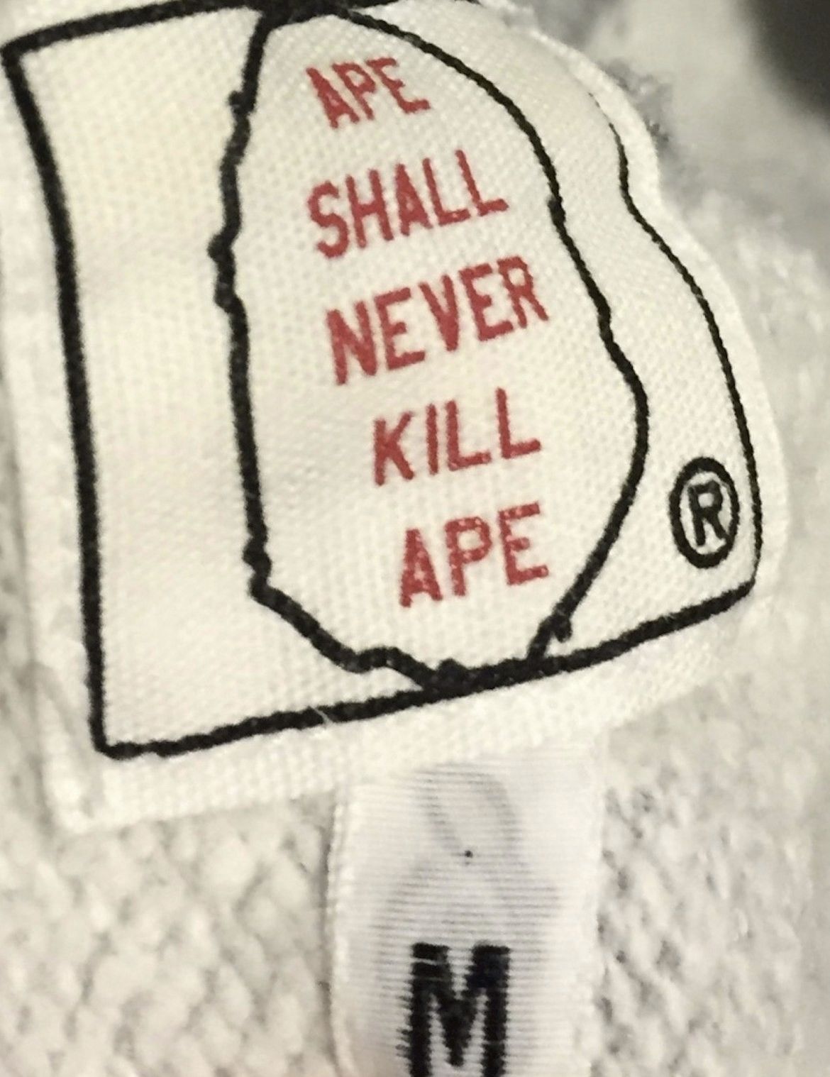 Bape Bape crew neck sweatshirt Size US M / EU 48-50 / 2 - 3 Thumbnail