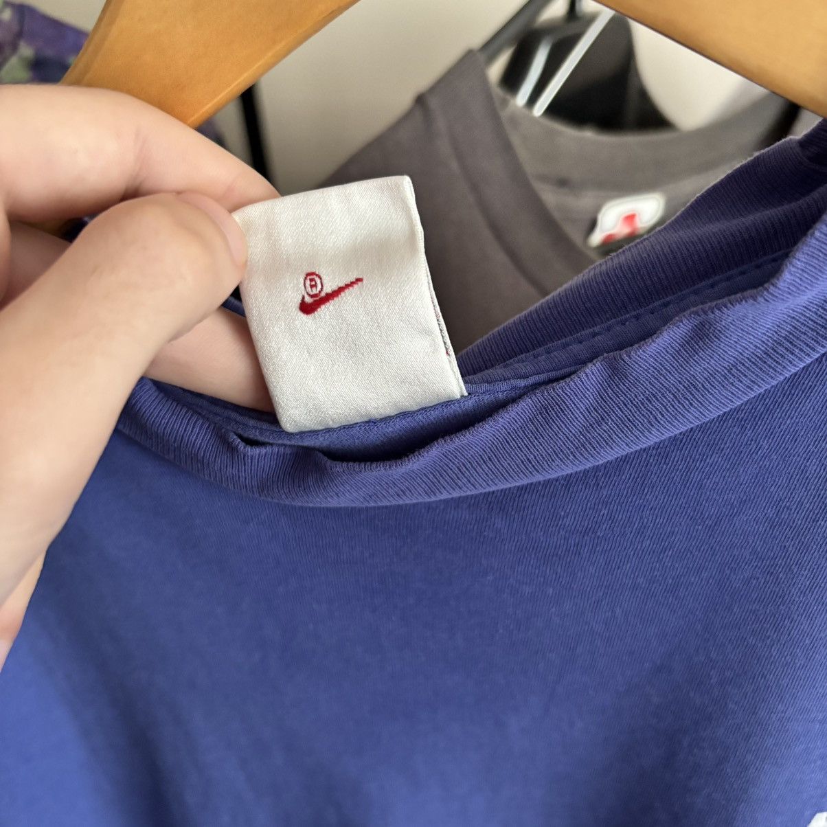 Nike Vintage 90’s Purple Nike Swoosh T-Shirt Made in Portugal Size US S / EU 44-46 / 1 - 5 Thumbnail