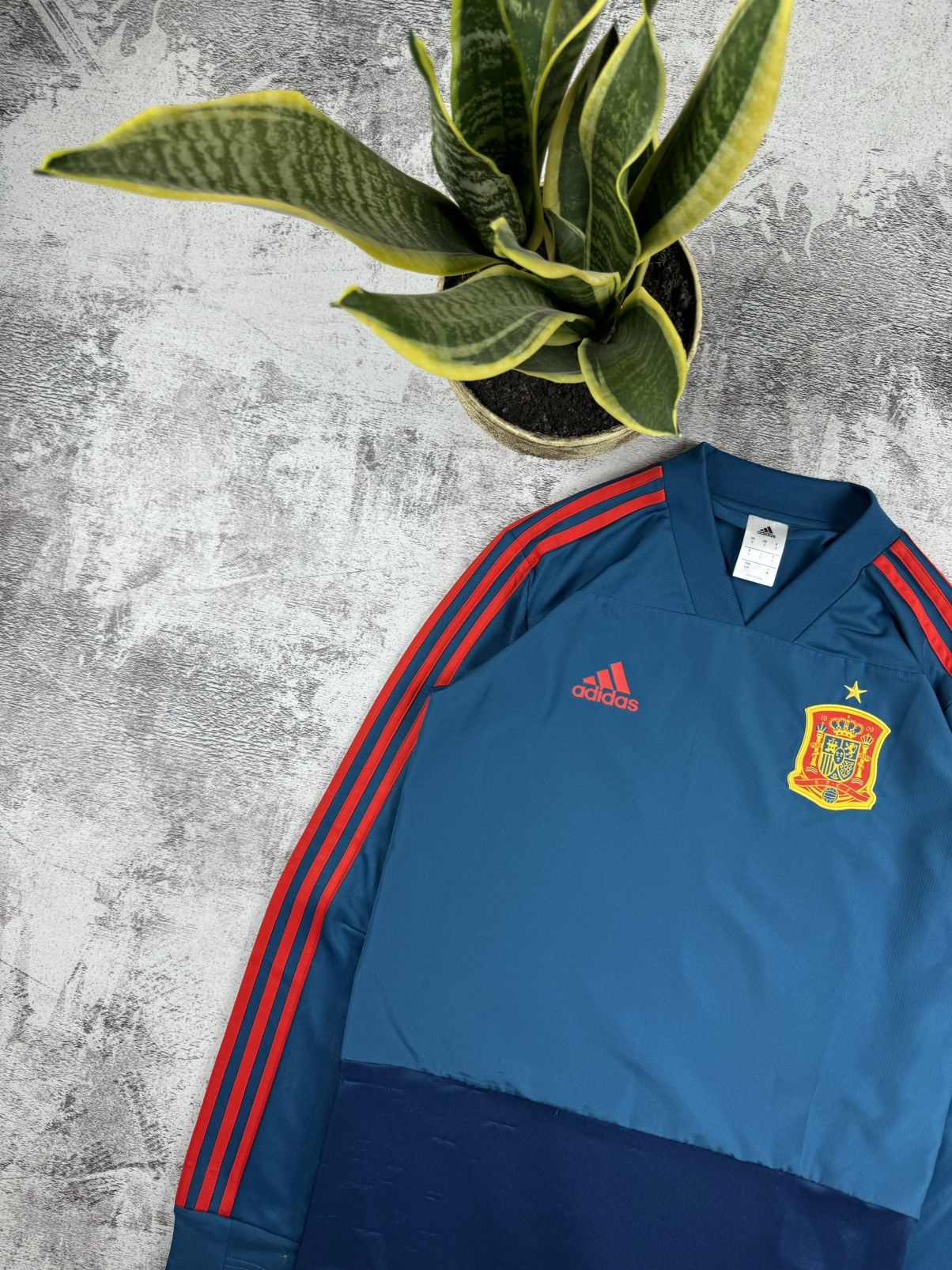Adidas Espana Spain 2016/2017 Adidas Longsleeve Nylon T-Shirt Size US S / EU 44-46 / 1 - 5 Thumbnail