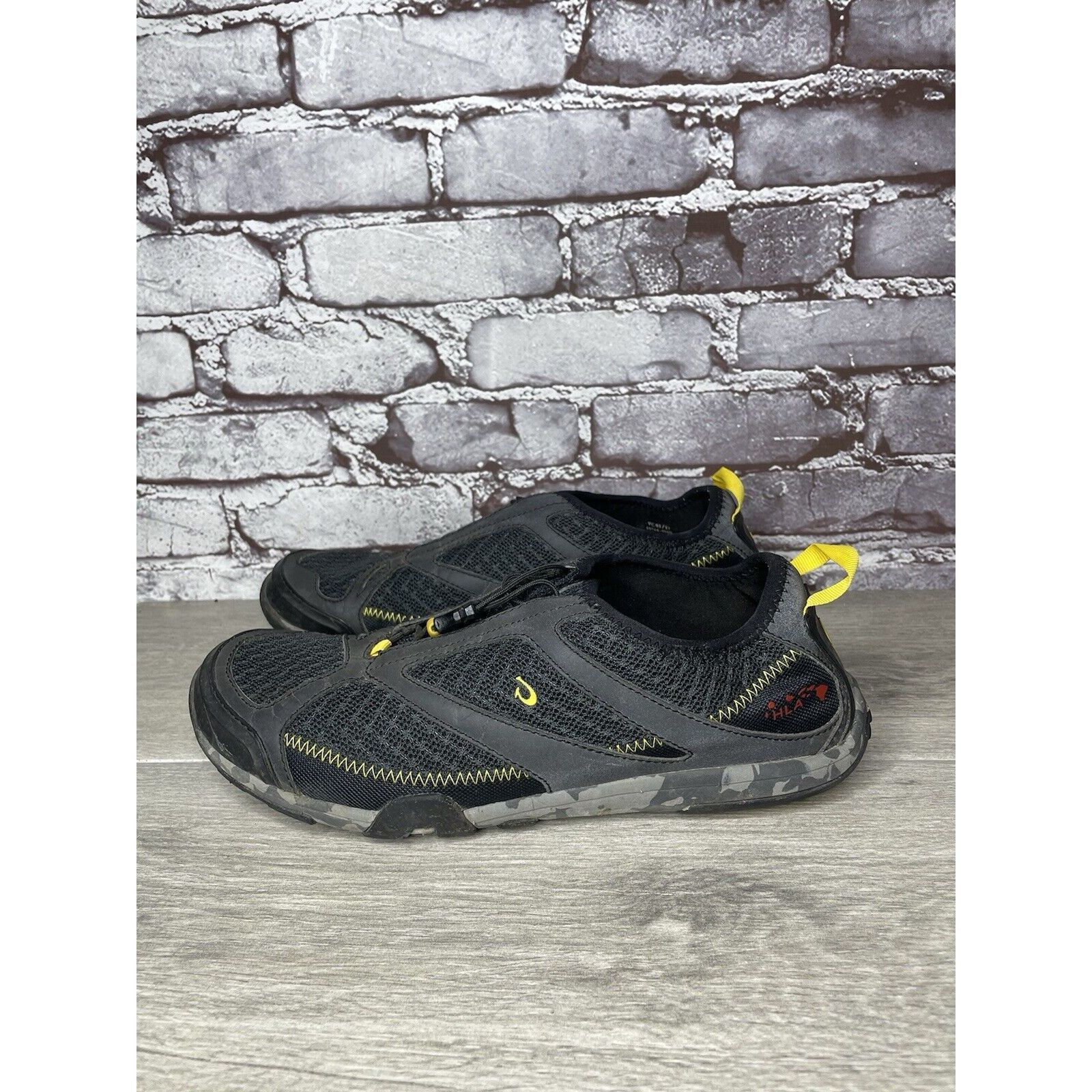 Olukai Olukai Shoes Eleu Trainer Black Camo Yellow Comfort Walking Size US 11 / EU 44 - 1 Thumbnail