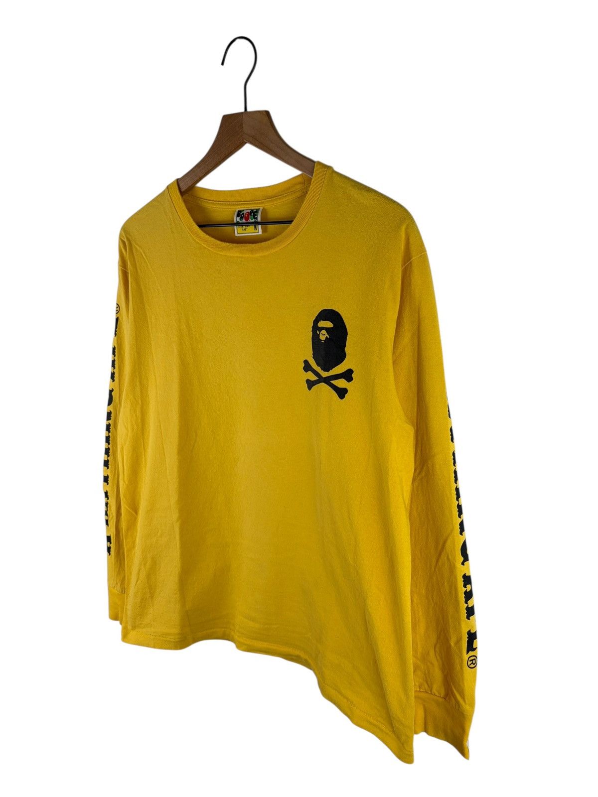 Bape Bape Pirates Logo L/S Tee Size US M / EU 48-50 / 2 - 2 Thumbnail