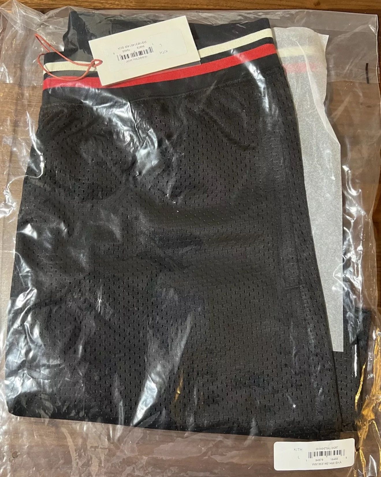 Kith × Wilson Kith for Wilson Basketball Short In Black Men’s Size Large Size US 34 / EU 50 - 4 Thumbnail