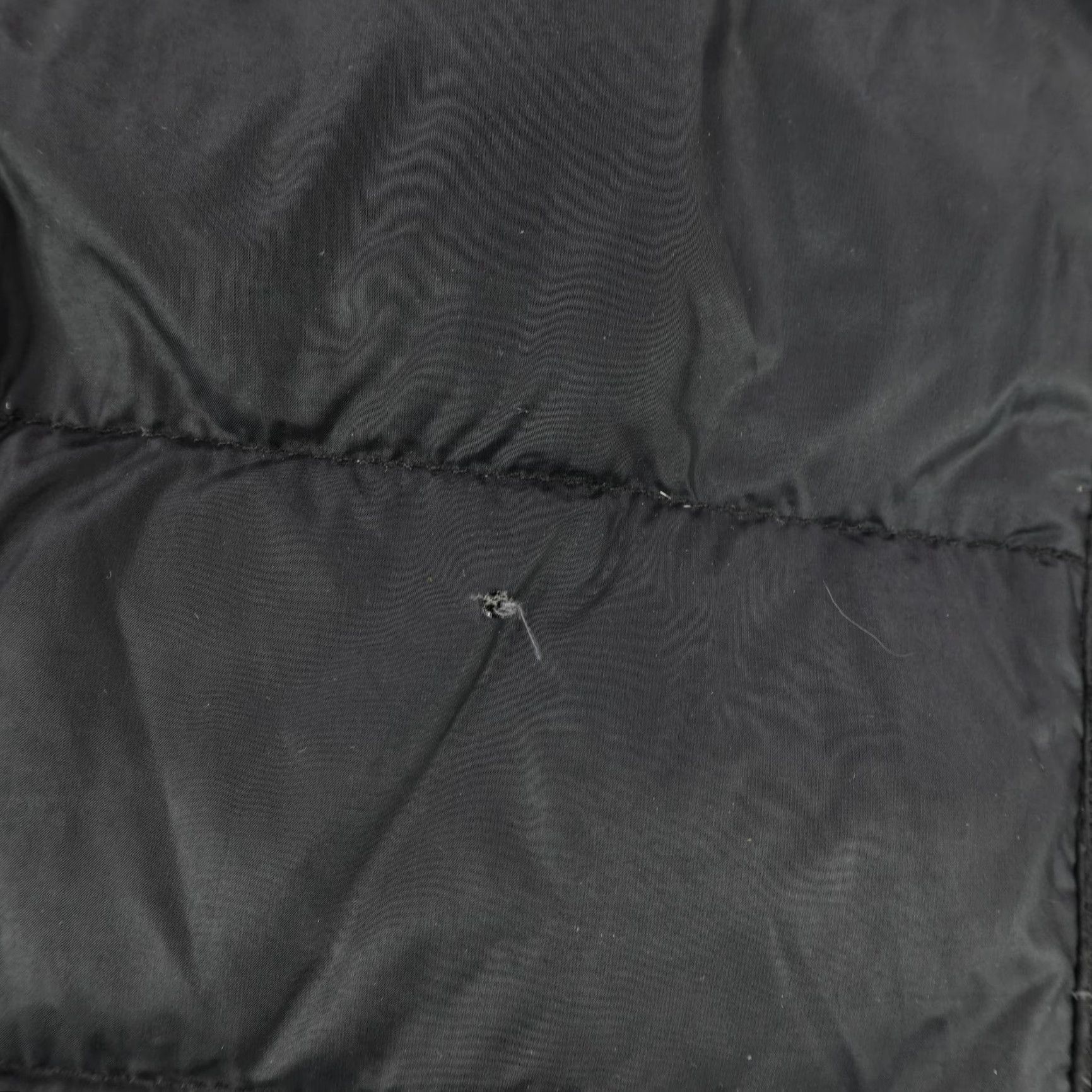 Eddie Bauer VINTAGE Eddie Bauer Women's Puffer Jacket Small Black Insulated Quilted Hooded Mid-Length Coat Outdoor Size S / US 4 / IT 40 - 3 Thumbnail