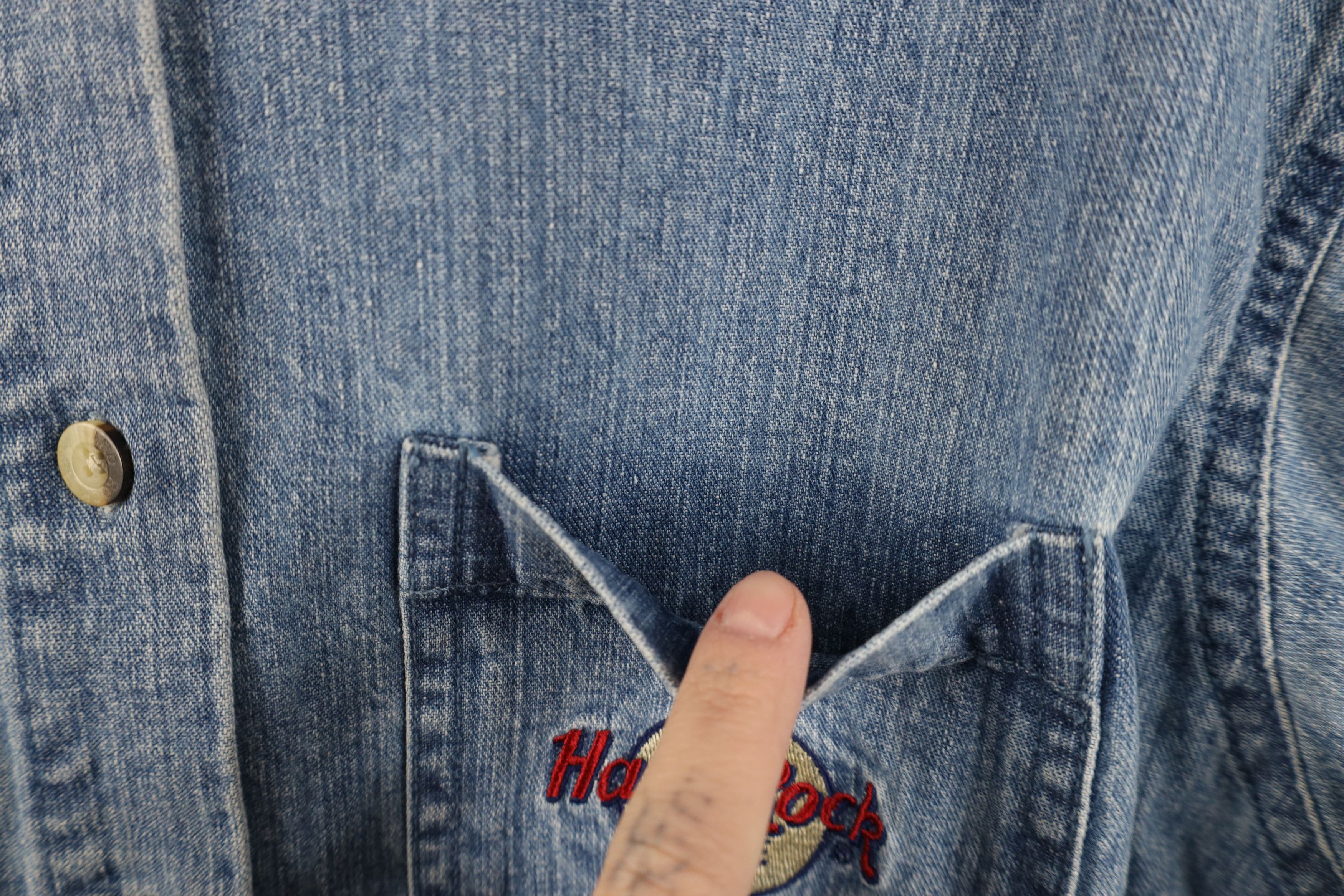 Hard Rock Cafe Vintage 90s Hard Rock Cafe Nashville Denim Button Down Shirt Size L / US 10 / IT 46 - 7 Thumbnail