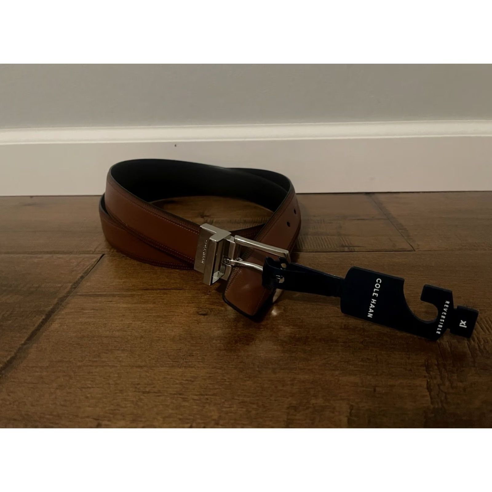 Cole Haan Cole Haan Belt 32mm Reversible Tan/Black Embossed Edge - Men's XL Brown Black Leather Dress Belt, Reversible Buckle, New! Size ONE SIZE - 2 Thumbnail