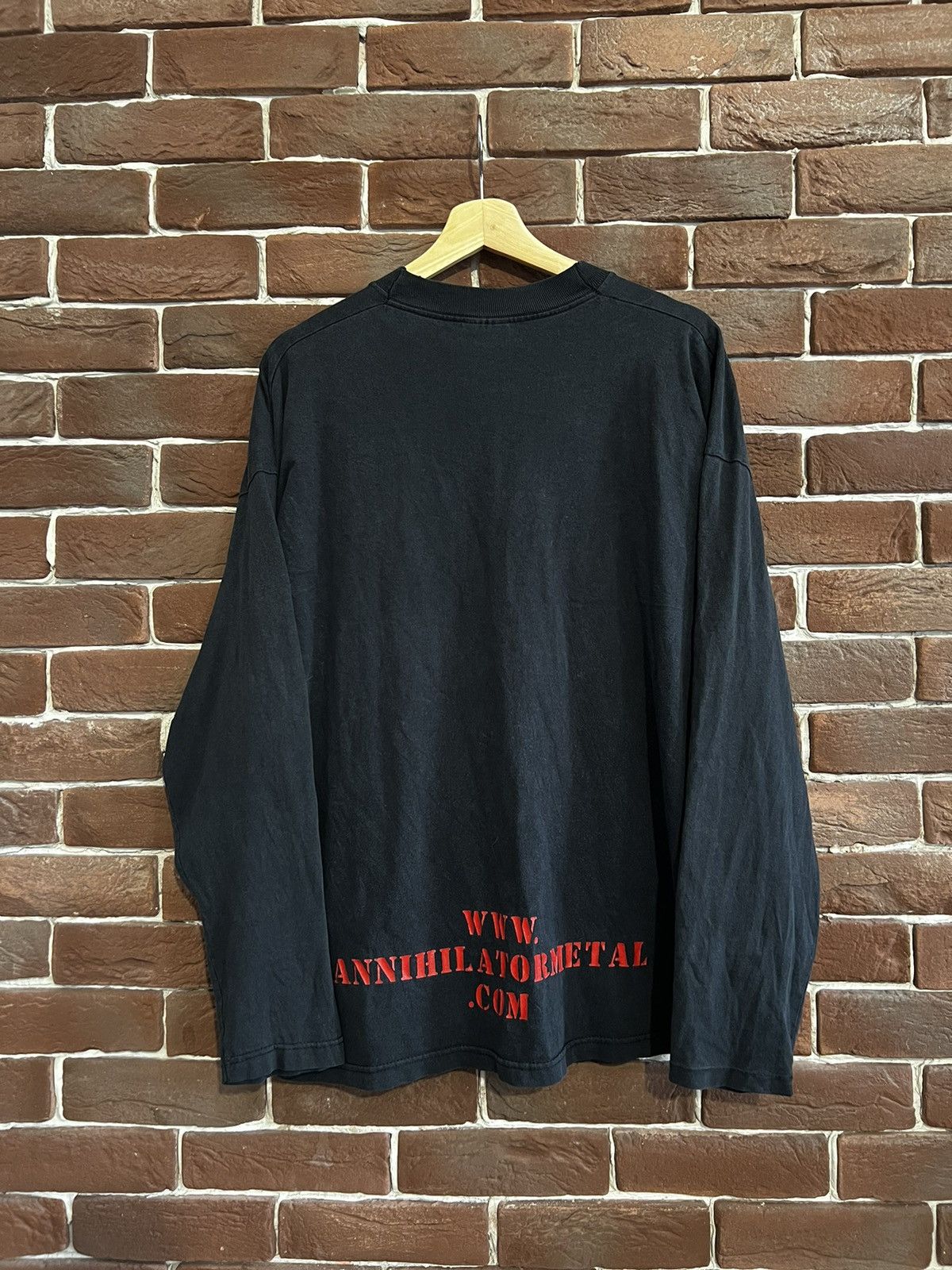Band Tees Vintage 00s Annihilator Carnival Diablos Tour 2001 Metal Size US XL / EU 56 / 4 - 2 Thumbnail