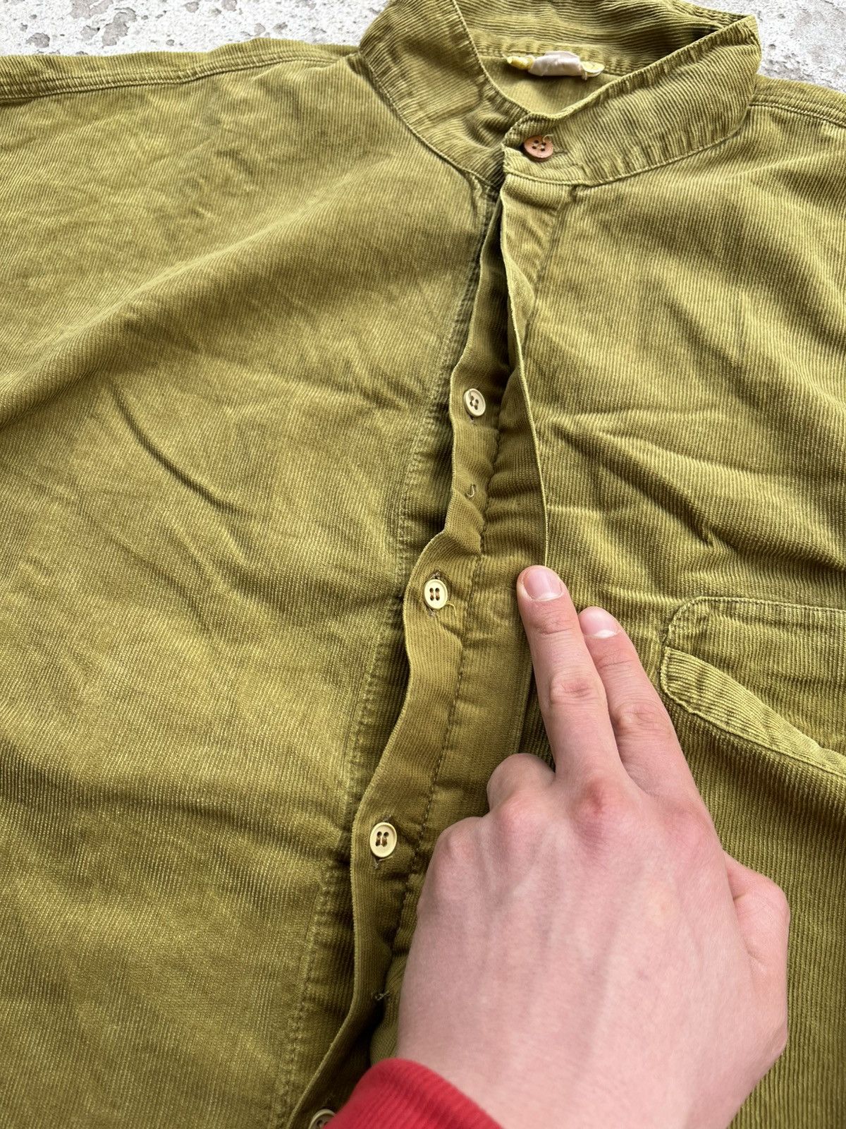 Versace 70s 🔥 Gianni Versace Faded Corduroy Shirt Thrashed Overshirt Size US L / EU 52-54 / 3 - 14 Thumbnail