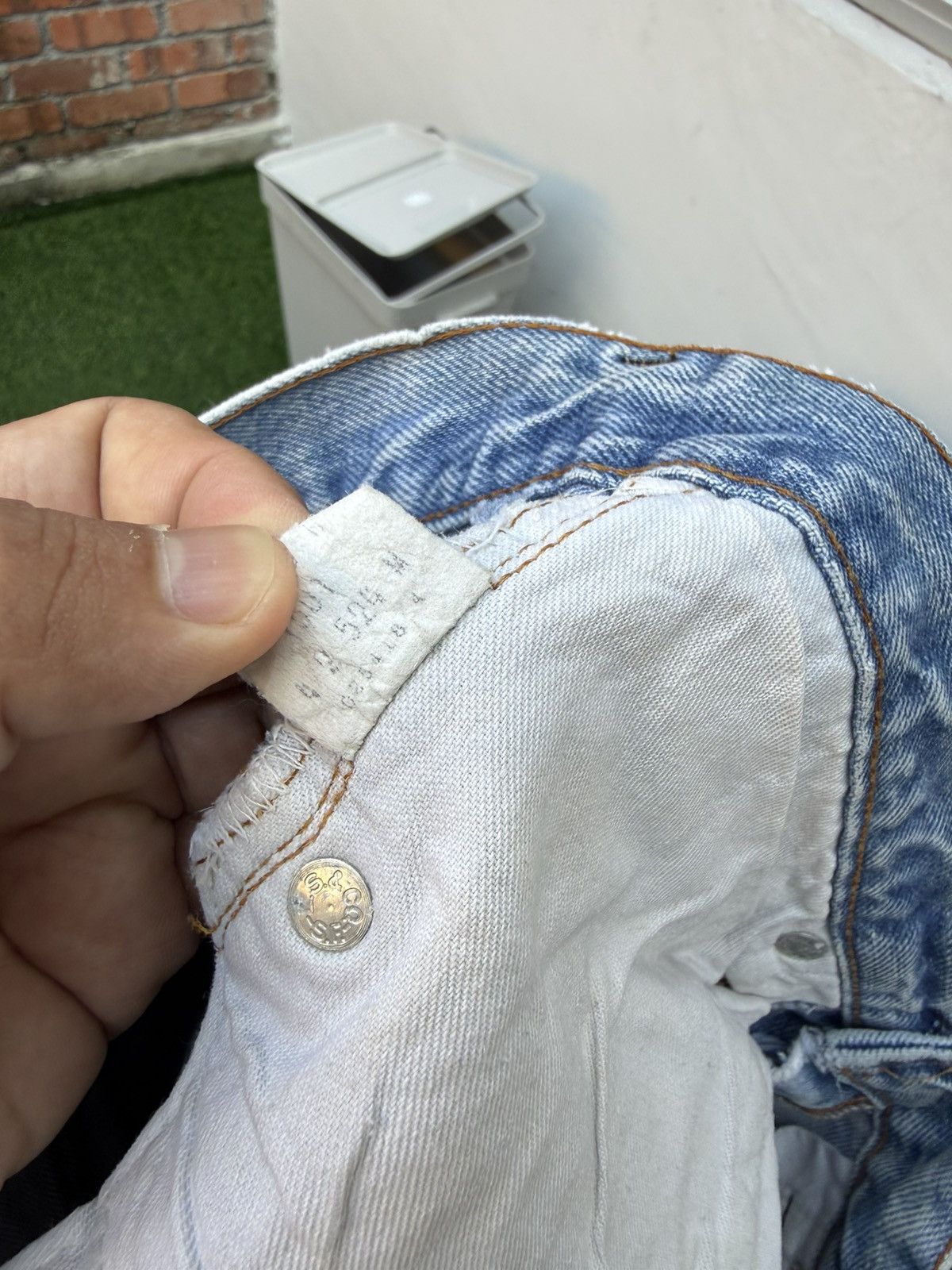 Levi's Vintage Clothing W32x33.5 Vintage levi’s 501 redline dirt repaired denime Size US 32 / EU 48 - 10 Thumbnail
