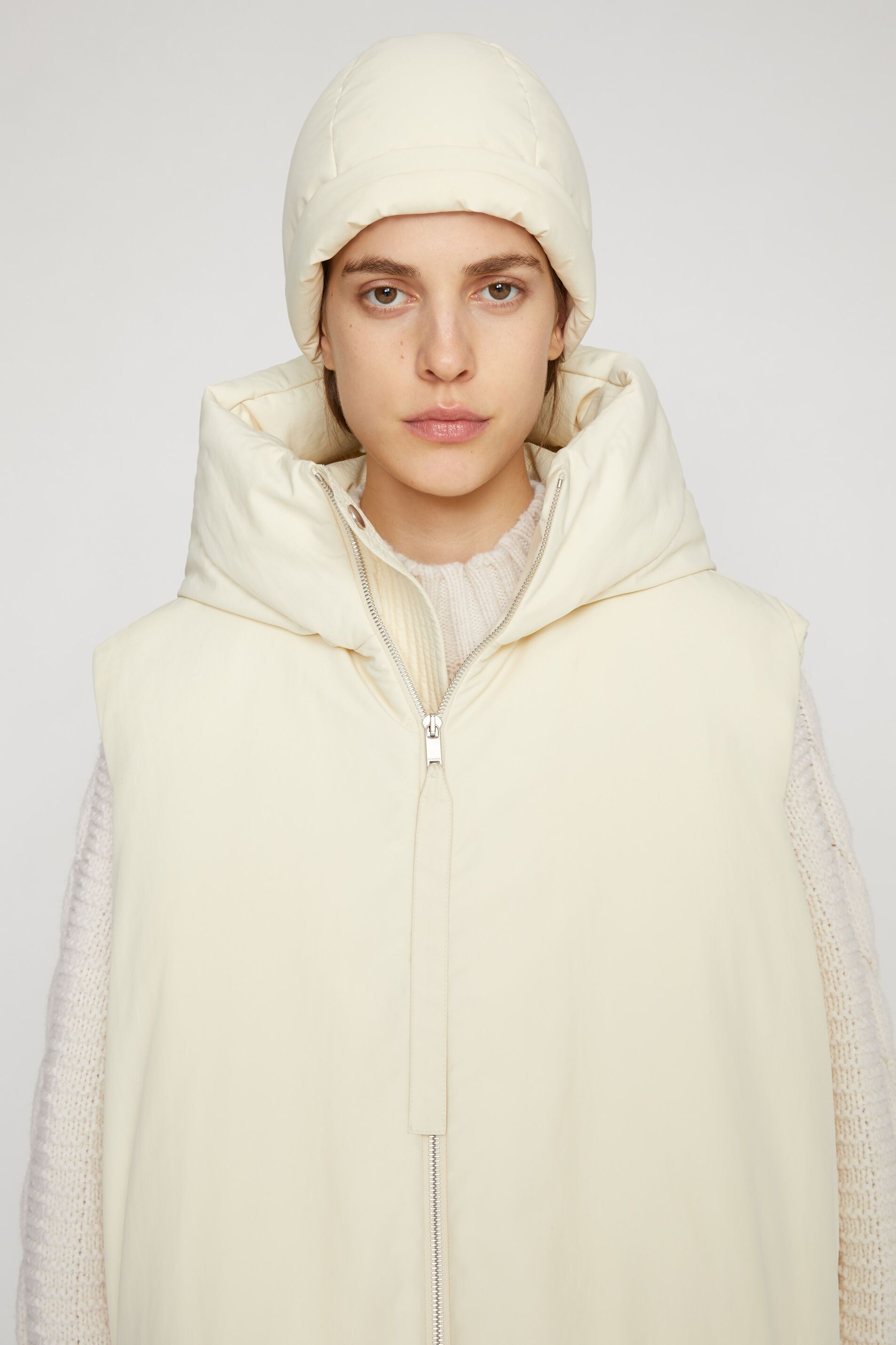 Jil Sander o1y0925 Size : OS / Hat / Cap in Ivory Size ONE SIZE - 3 Thumbnail