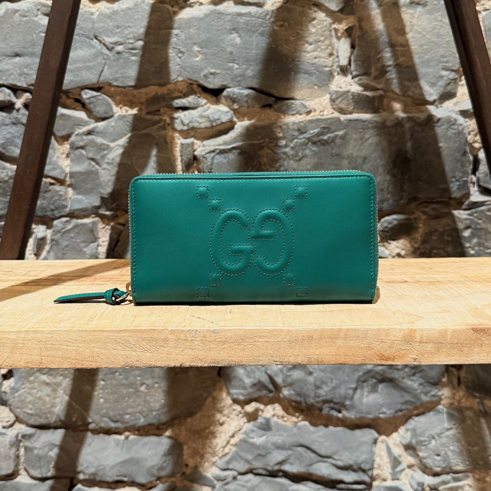 Gucci Gucci Green Leather Jumbo GG Embossed Apollo Zip Wallet Size ONE SIZE - 2 Thumbnail