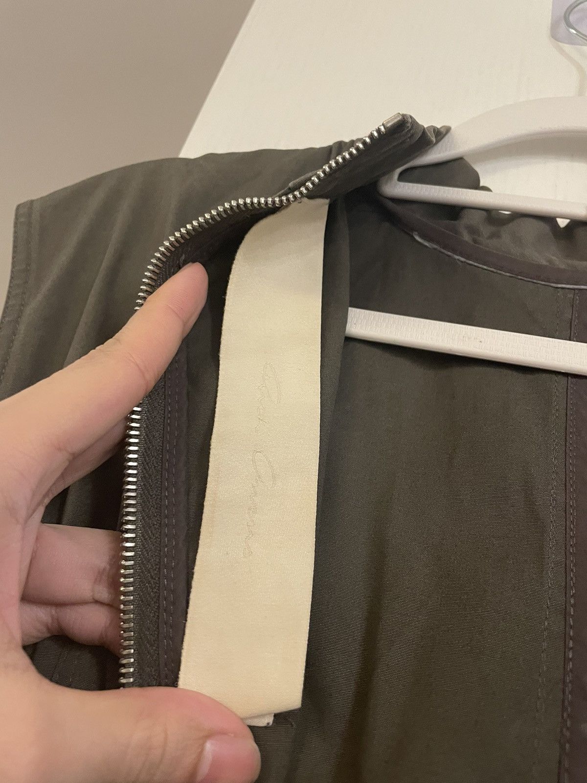 Rick Owens × Rick Owens Drkshdw Rick owens mainline sleeveless from sphinx Size US S / EU 44-46 / 1 - 3 Thumbnail