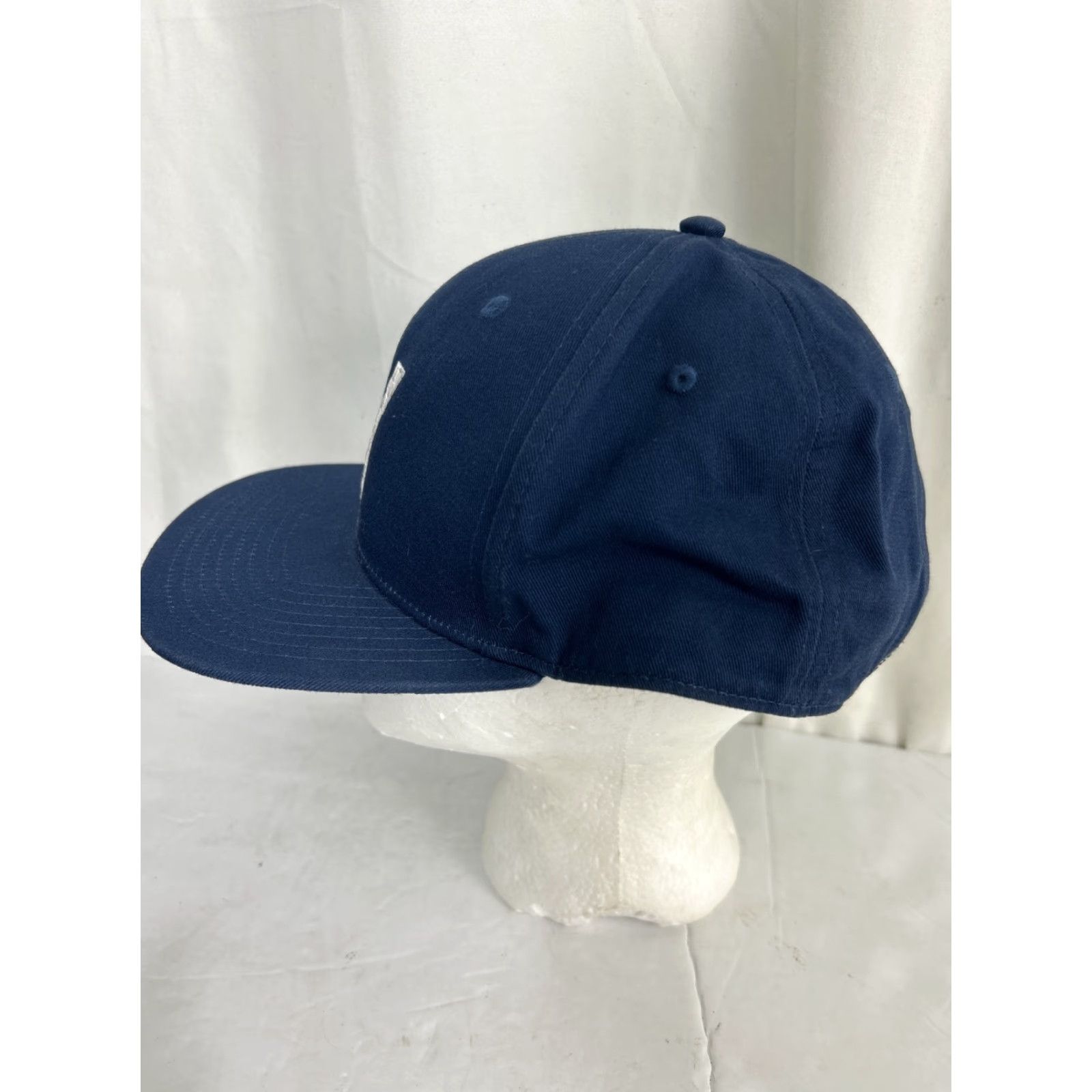 Vans VANS Snap Back Hat Navy Blue Adjustable V Embroidered Men One Size Blue Snapback Cap Size ONE SIZE - 5 Thumbnail