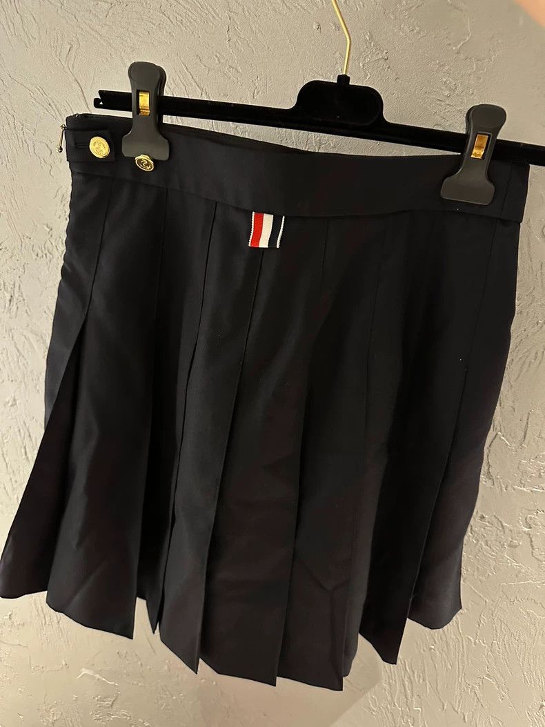 Thom Browne Thom browne Skirt 2503-Nextarrow Size 25" / US 0 / IT 36 - 2 Thumbnail