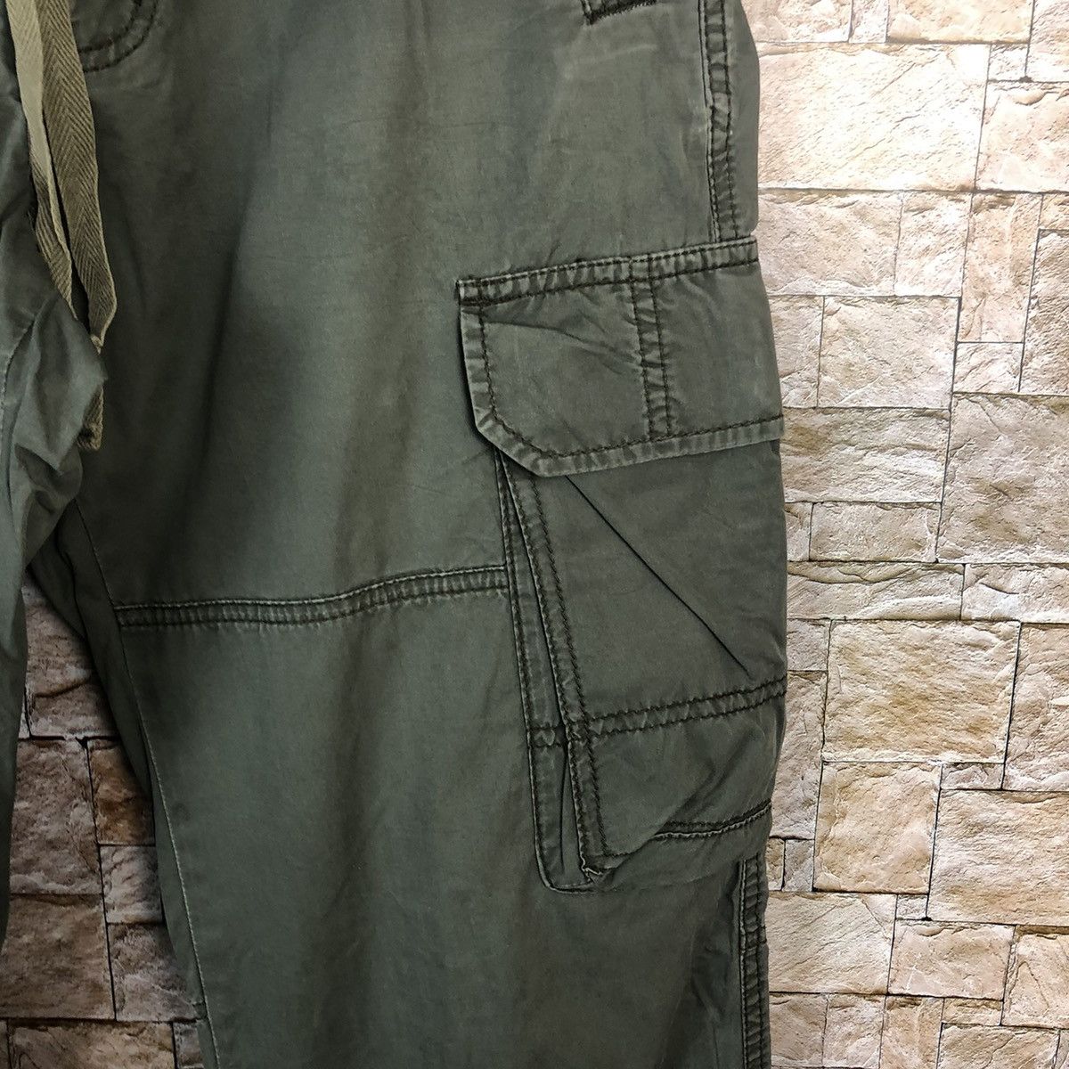 Japanese Brand Uniqlo japan vinyage utility Cargo Multipocket Pants #A343 Size US 30 / EU 46 - 10 Thumbnail