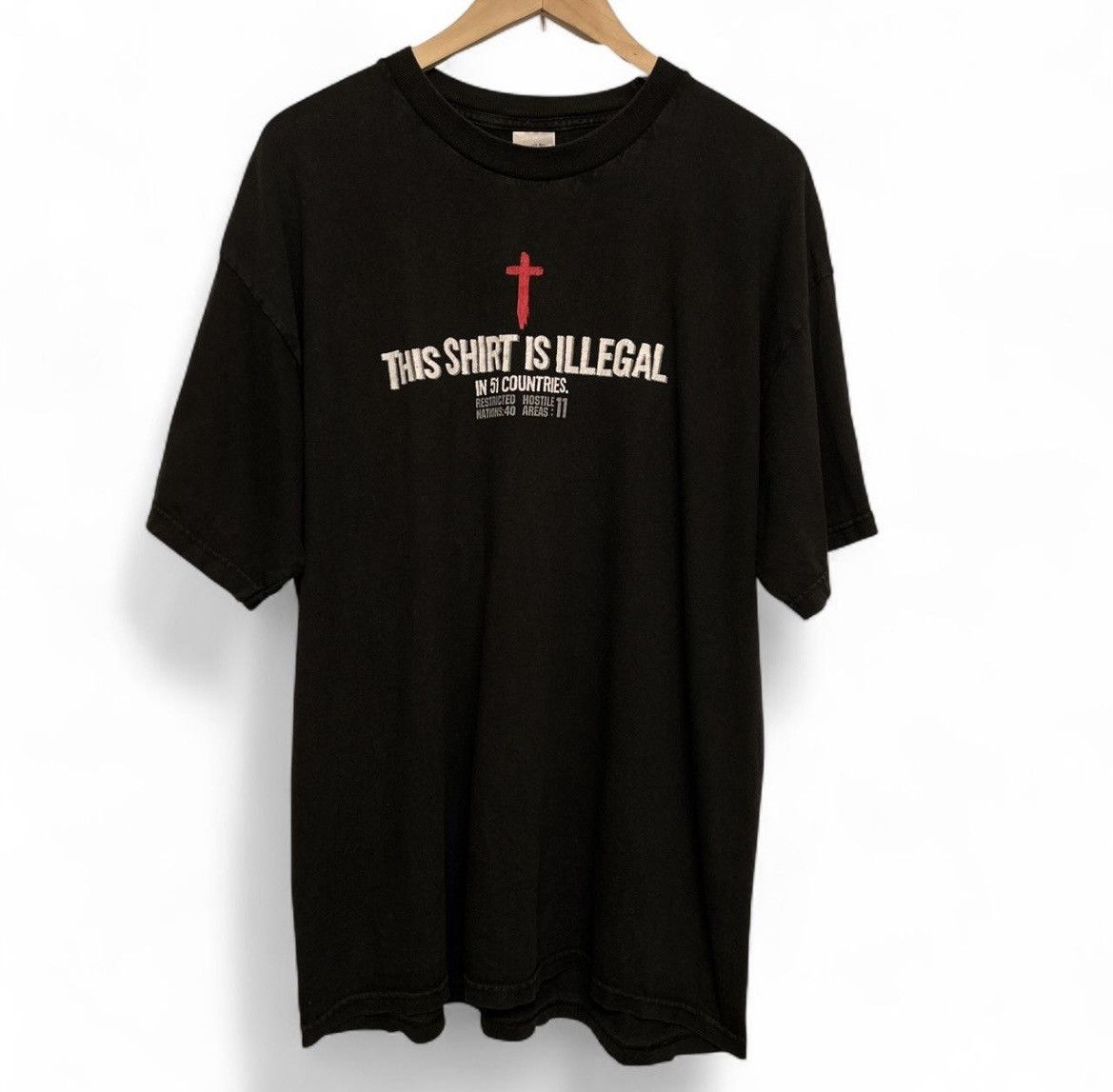 Vintage 2000s Jesus Tshirt Size US XL / EU 56 / 4 - 1 Thumbnail