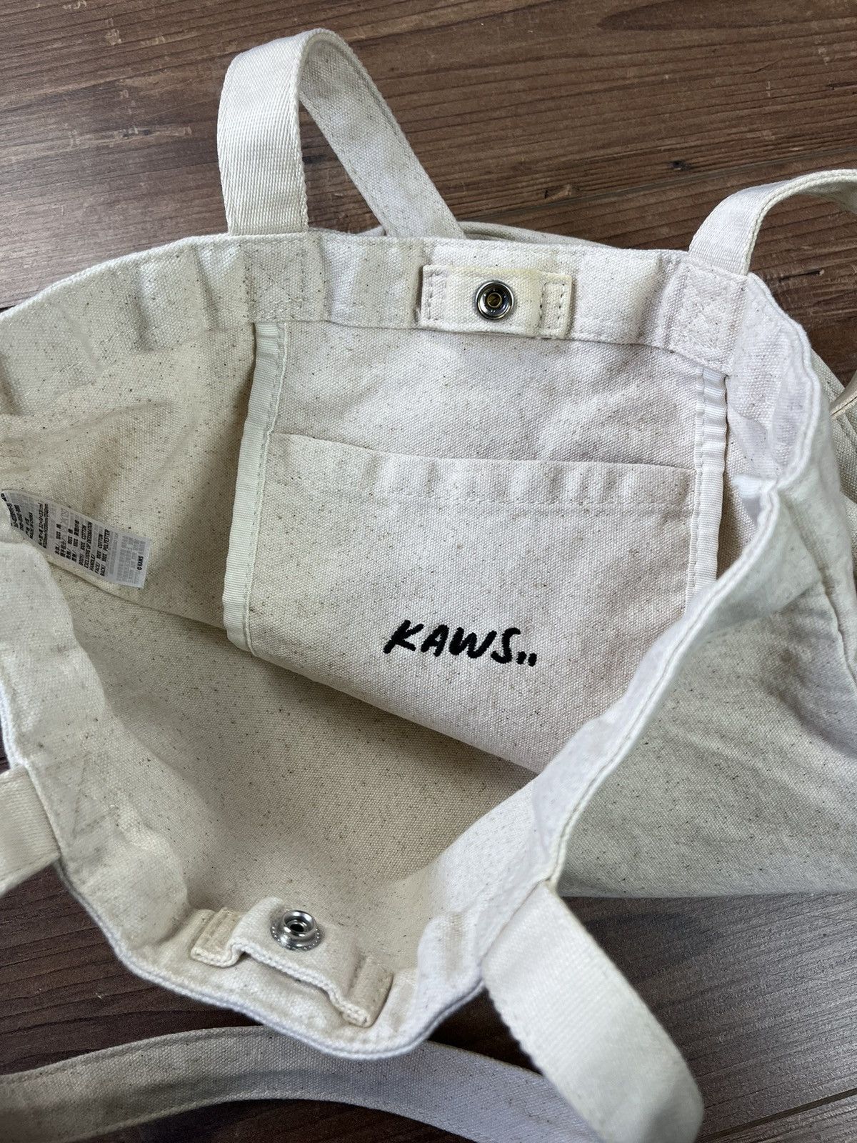 Kaws × Uniqlo Uniqlo x Kaws x Orginal Fake Tote Bag Japan Designer Size ONE SIZE - 6 Thumbnail
