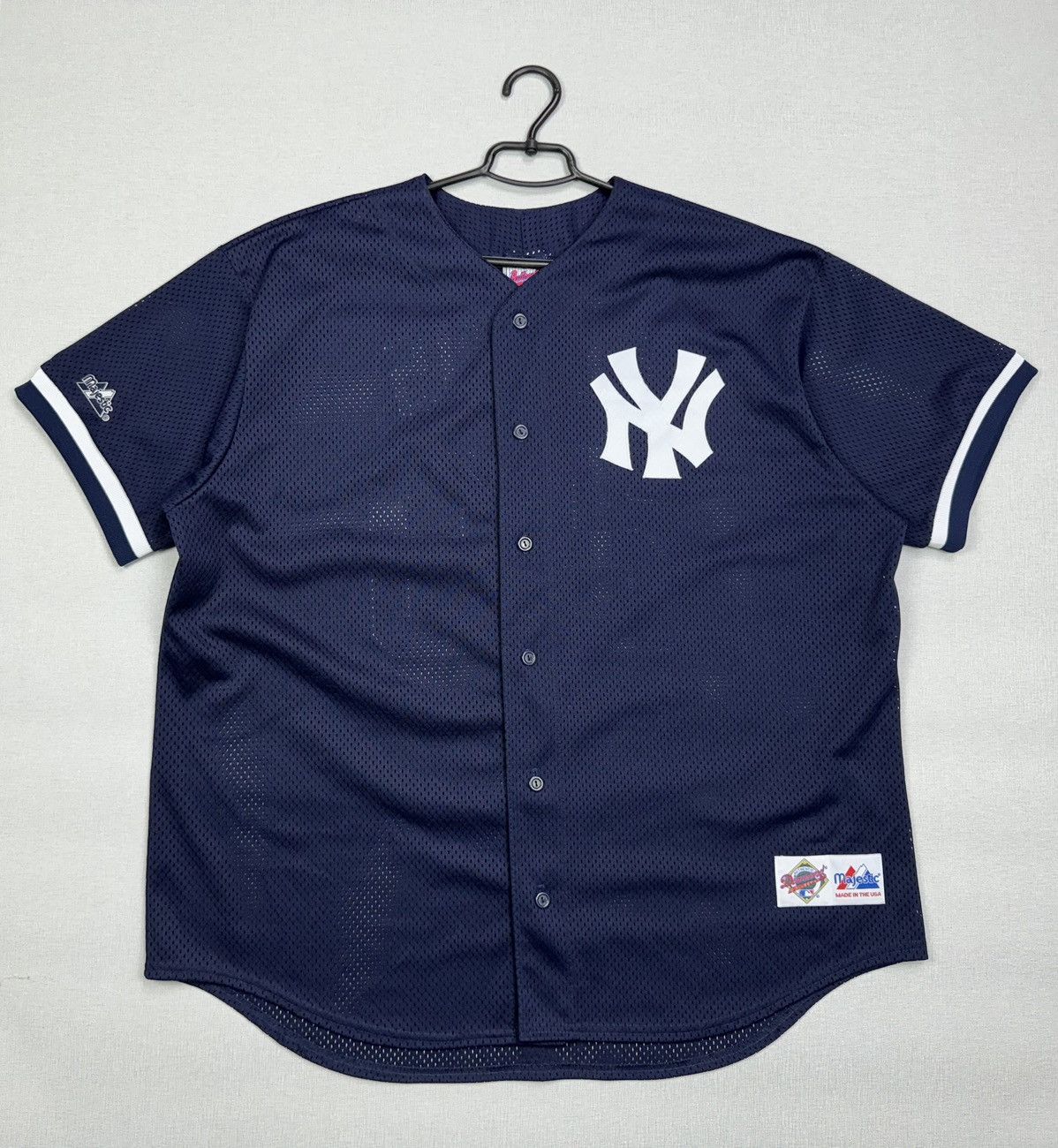 Majestic × New York Yankees Men’s Vintage Majestic New York Jersey Shirt size XXL Size US XXL / EU 58 / 5 - 1 Thumbnail