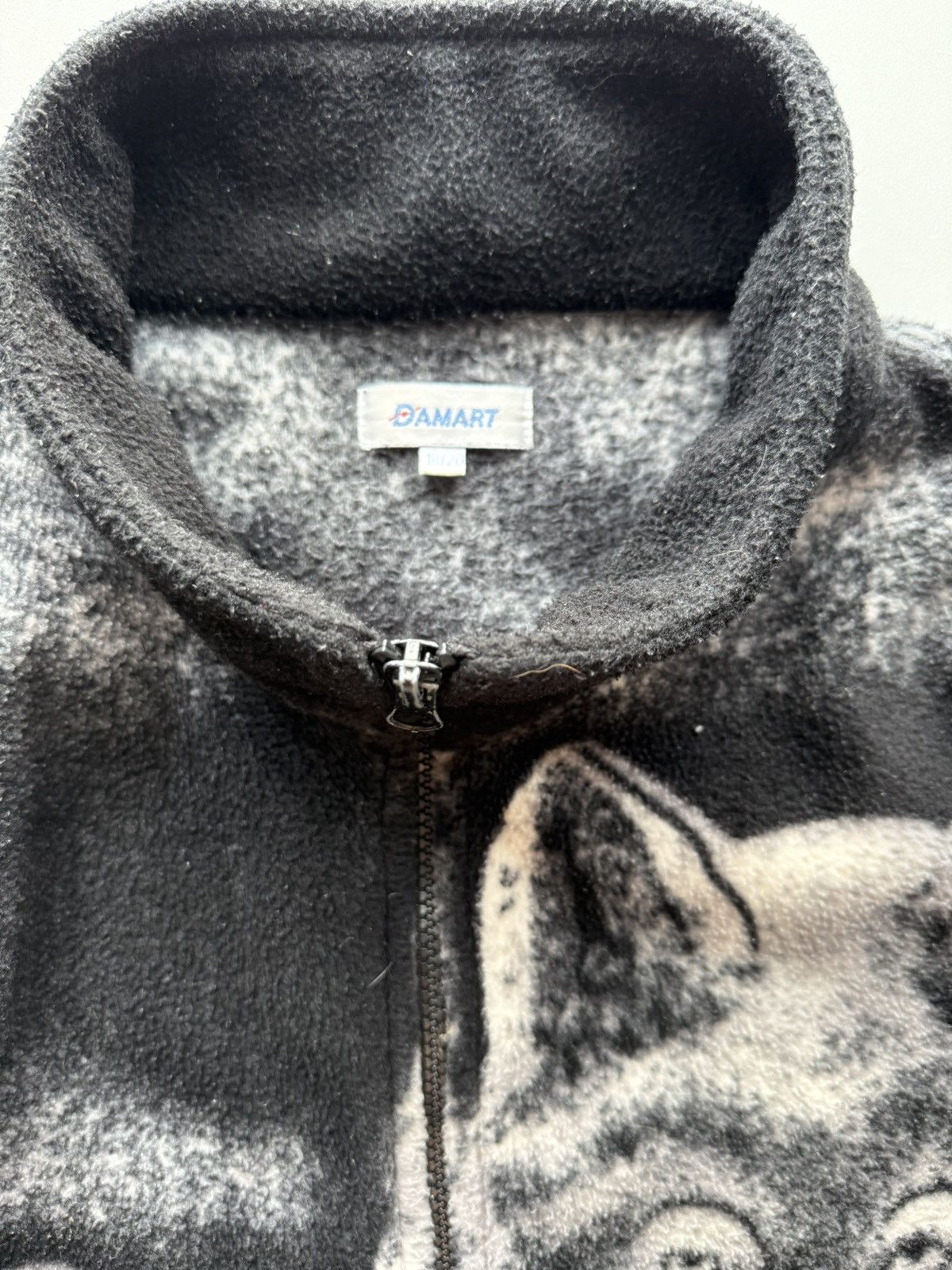 Japanese Brand ✅CARZY✅ fleece sweatshirt with wolves ✅RARE✅ Size US L / EU 52-54 / 3 - 2 Thumbnail