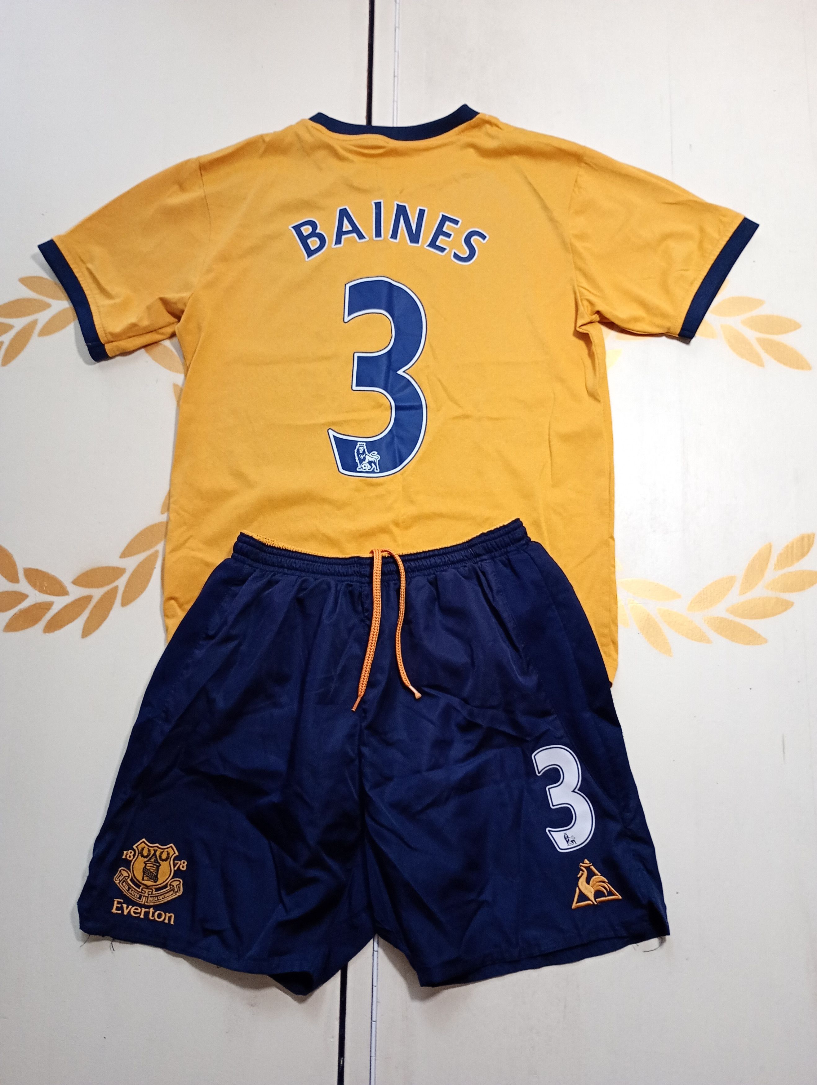 Le Coq Sportif le Coq Sportif FC Everton Kit №3 Baines 2011-2012 size 2XLB Size US S / EU 44-46 / 1 - 1 Thumbnail