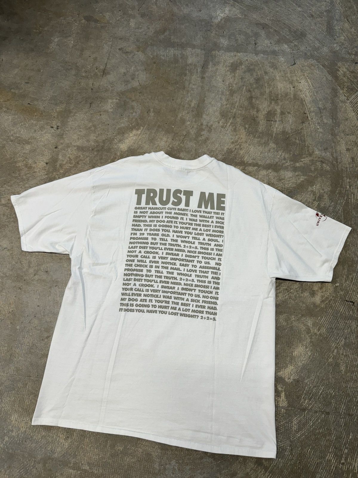 Vintage Vintage 90s 1996 Liar Liar Double Side Promo Movie T-Shirt Size US XXL / EU 58 / 5 - 1 Thumbnail