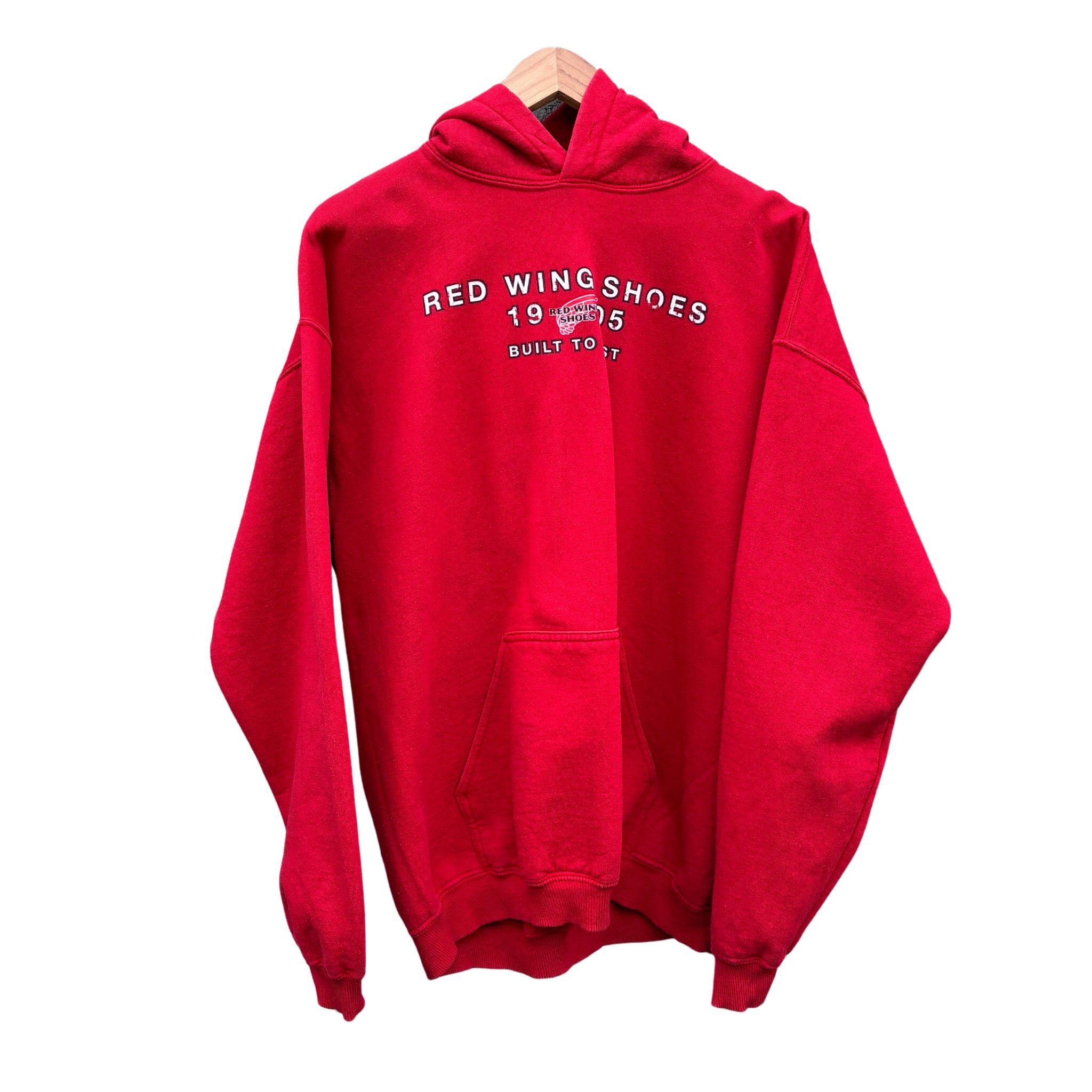 Gildan × Red Wing Red Wing Shoes Spell Out Classic Logo Red Hoodies Size US XL / EU 56 / 4 - 1 Thumbnail