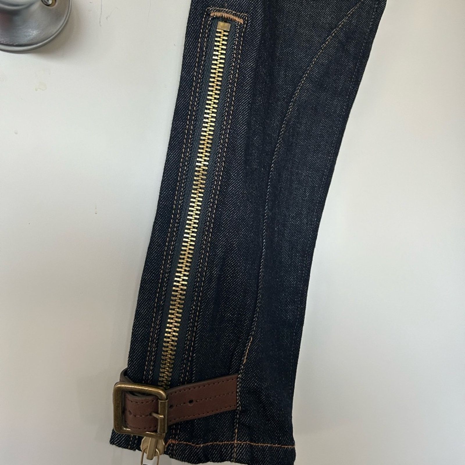 Polo Ralph Lauren Ralph Lauren dark denim with leather & zippers at ankle 28 Size 28" / US 6 / IT 42 - 7 Thumbnail