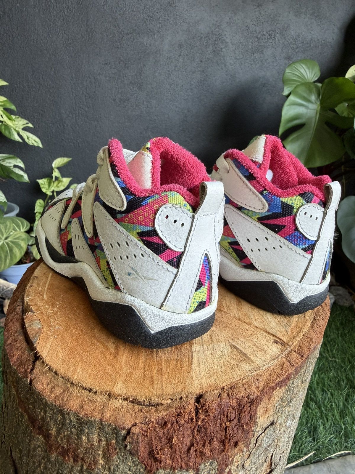Reebok Vintage Kids Reebok Kamikaze 1 Mid "I Love the 90s" Sneaker Size US 8 / EU 41 - 4 Thumbnail