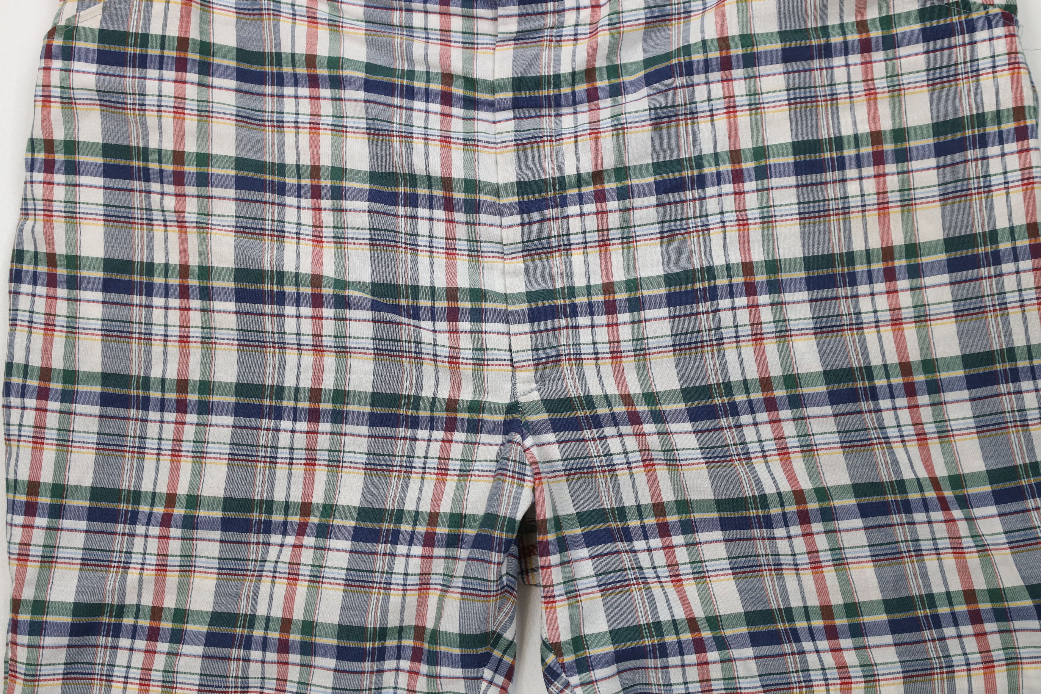 Vintage Vintage 70s Streetwear Plaid Above Knee Chino Shorts USA Size US 42 / EU 58 - 3 Thumbnail