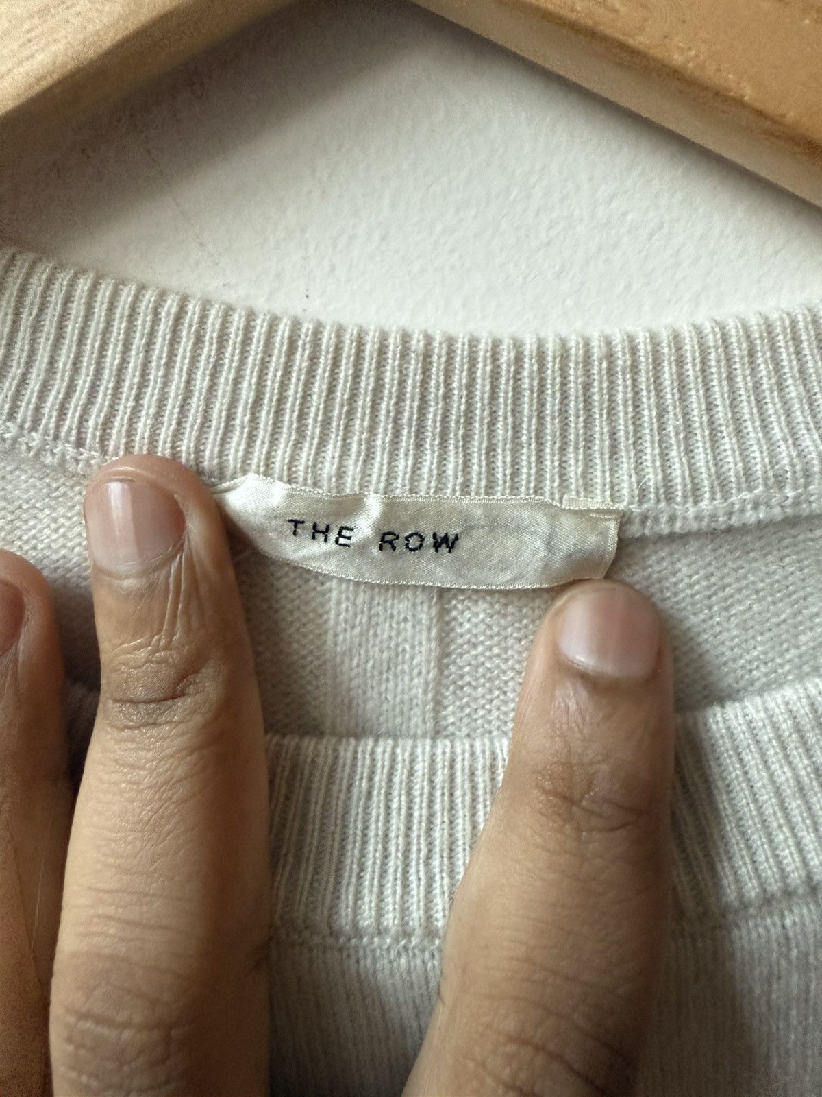 The Row The Row Benji Sweater in Cashmere Size US S / EU 44-46 / 1 - 8 Thumbnail