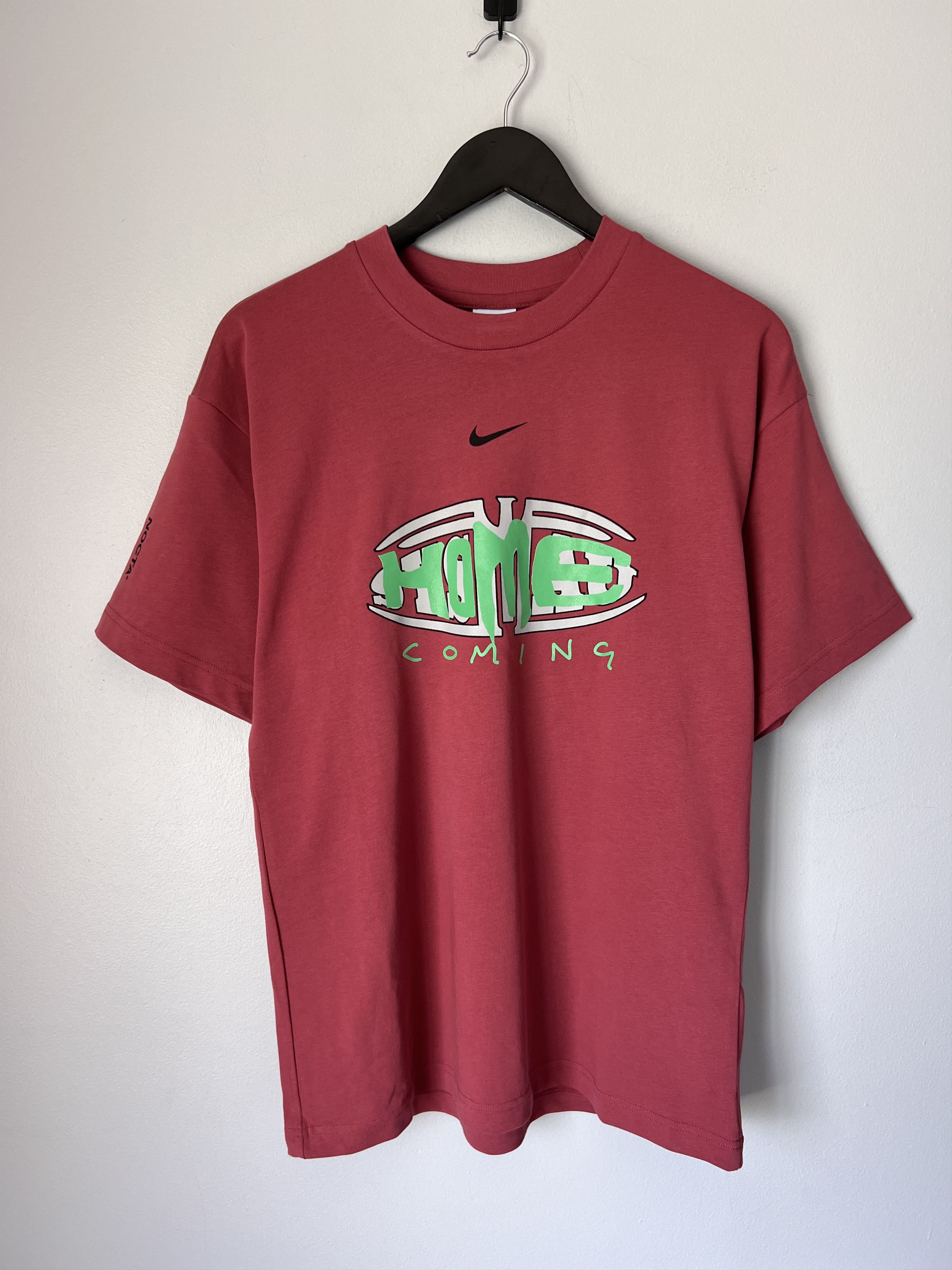 NOCTA × Nike Nike NOCTA 2025 Homecoming Tee in Red Size US M / EU 48-50 / 2 - 4 Thumbnail