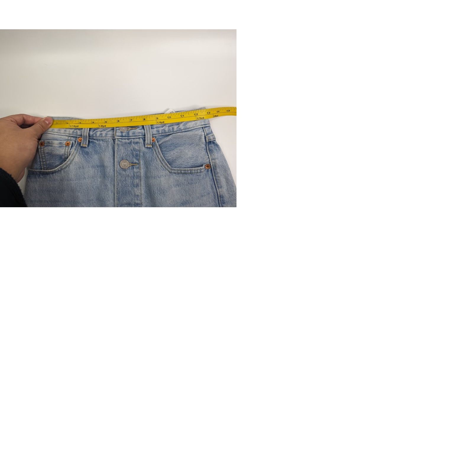 Levi's Levi's Premium Denim Skirt Short Vintage? No. Big E Red Tab Stretch Blue Denim 25 Women Cotton Blend Denim Skirt Zip Casual Size 42" / US 20 - 9 Thumbnail