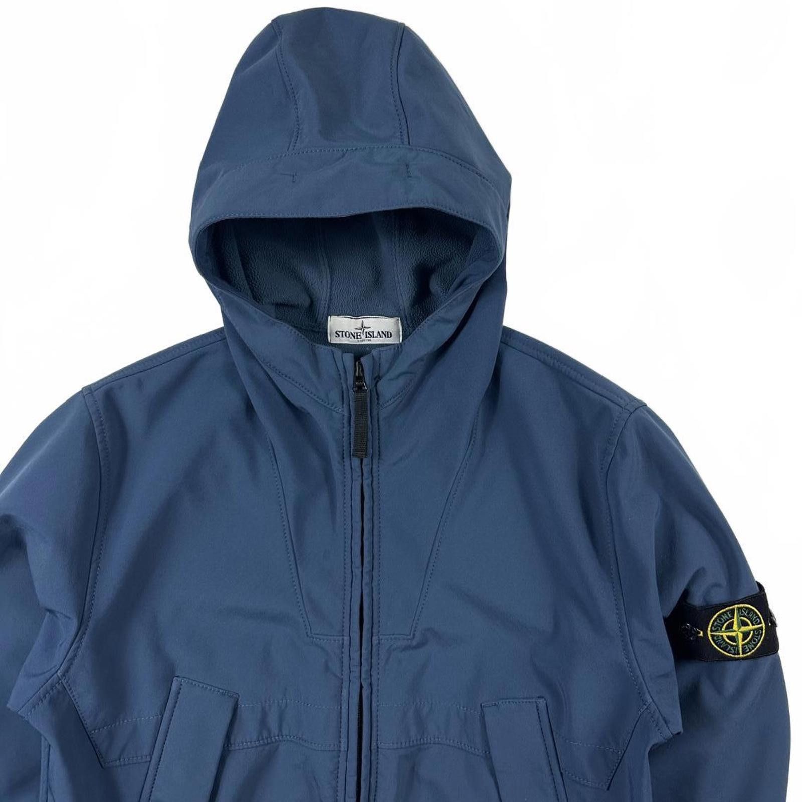 Stone Island Stone Island Soft Shell R Hooded Jacket Blue Medium Size US S / EU 44-46 / 1 - 2 Thumbnail