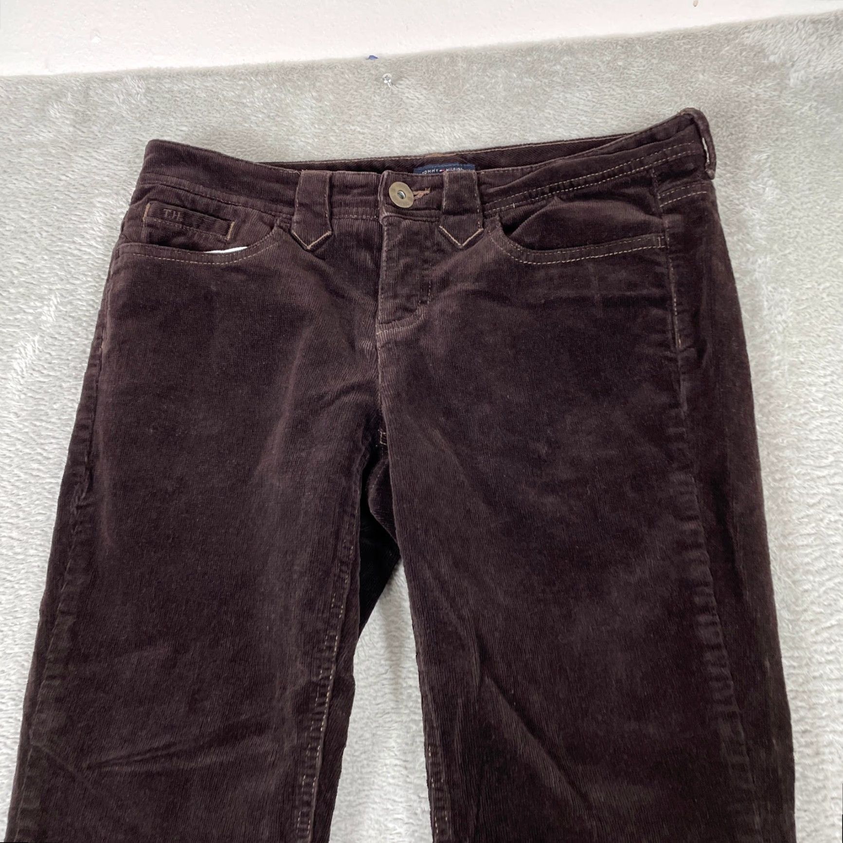 Tommy Hilfiger VINTAGE Tommy Hilfiger Corduroy Pants Womens 8 Brown Bootcut Y2K Preppy Jeans Pants Women Brown Bootcut 90s 2000s Mens? Wait. Size 30" / US 8 / IT 44 - 5 Thumbnail