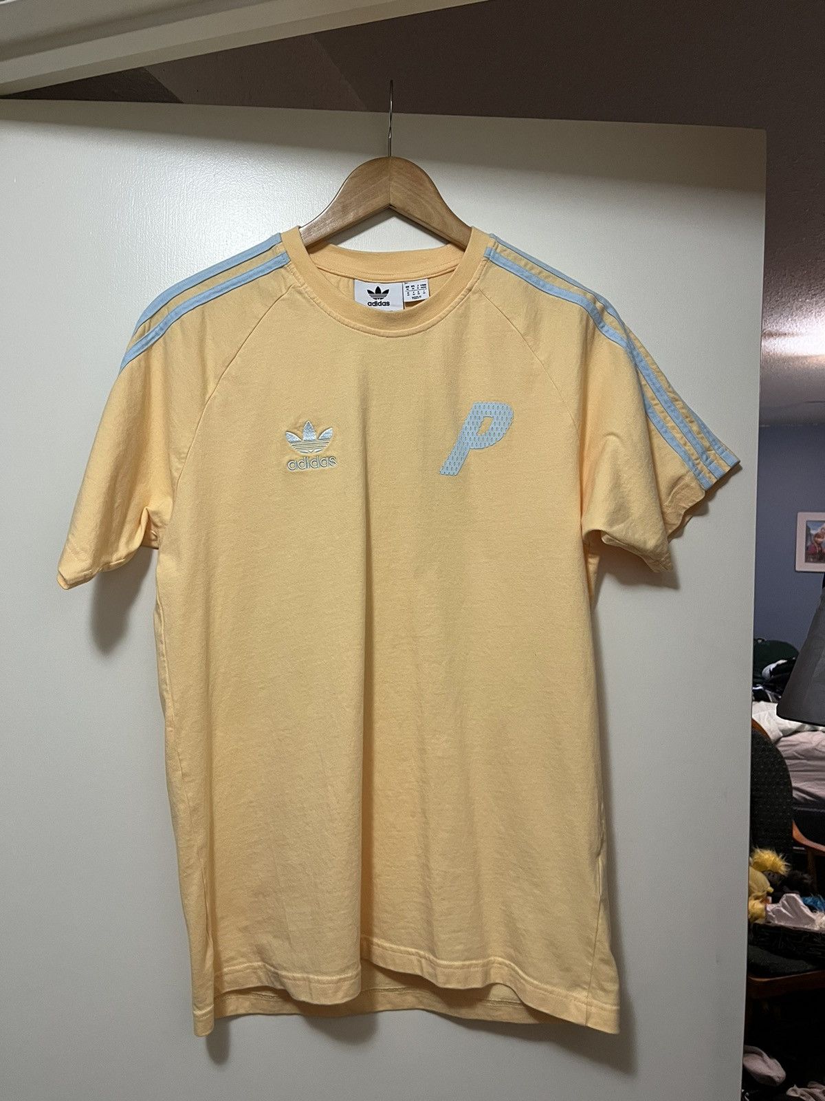 Adidas × Palace yellow shirt from adidas and palace Size US M / EU 48-50 / 2 - 1 Thumbnail