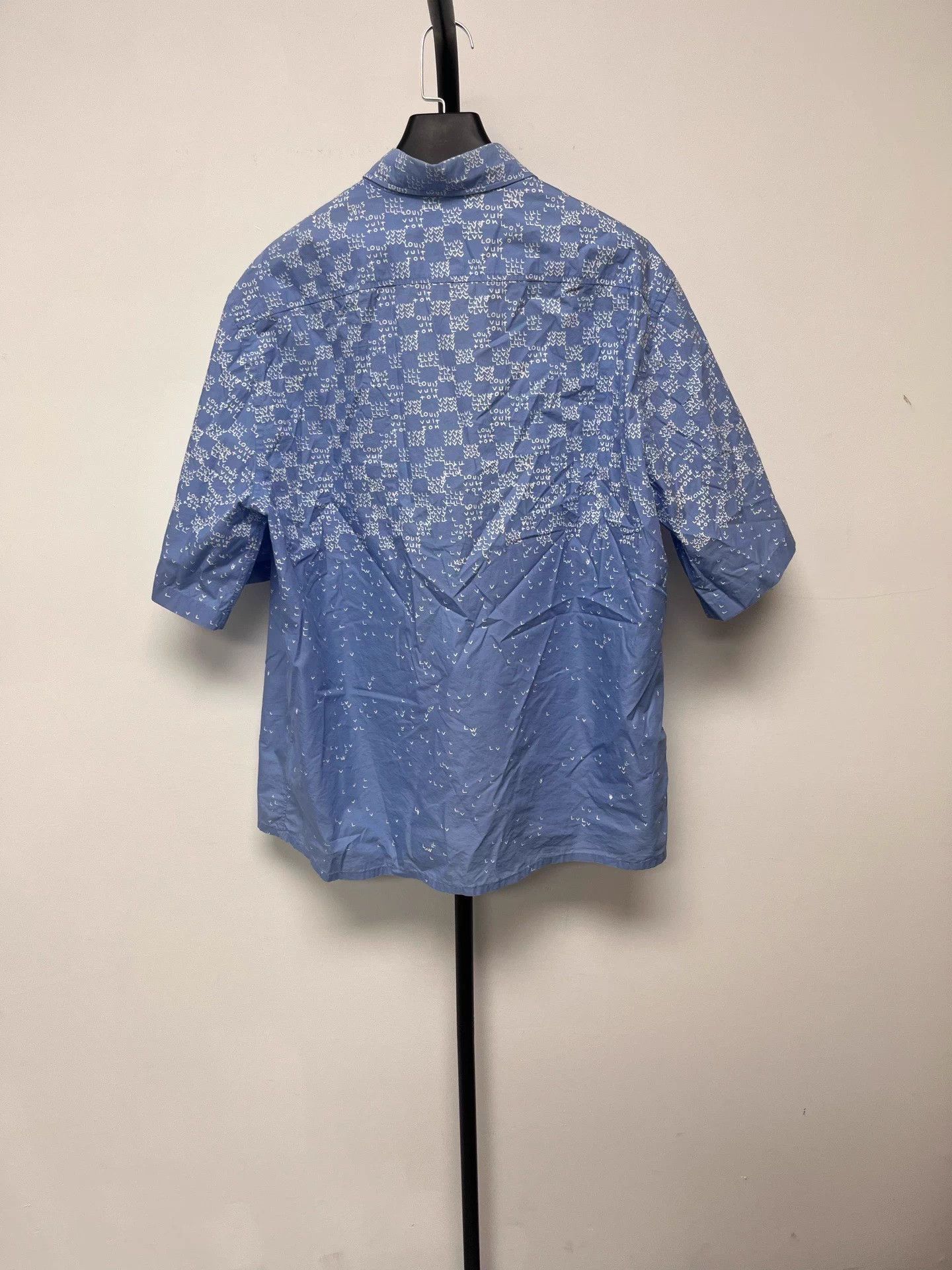 Louis Vuitton LOUIS VUITTON Gingham Gradient S/S Shirt Men's Blue L Size US L / EU 52-54 / 3 - 2 Thumbnail
