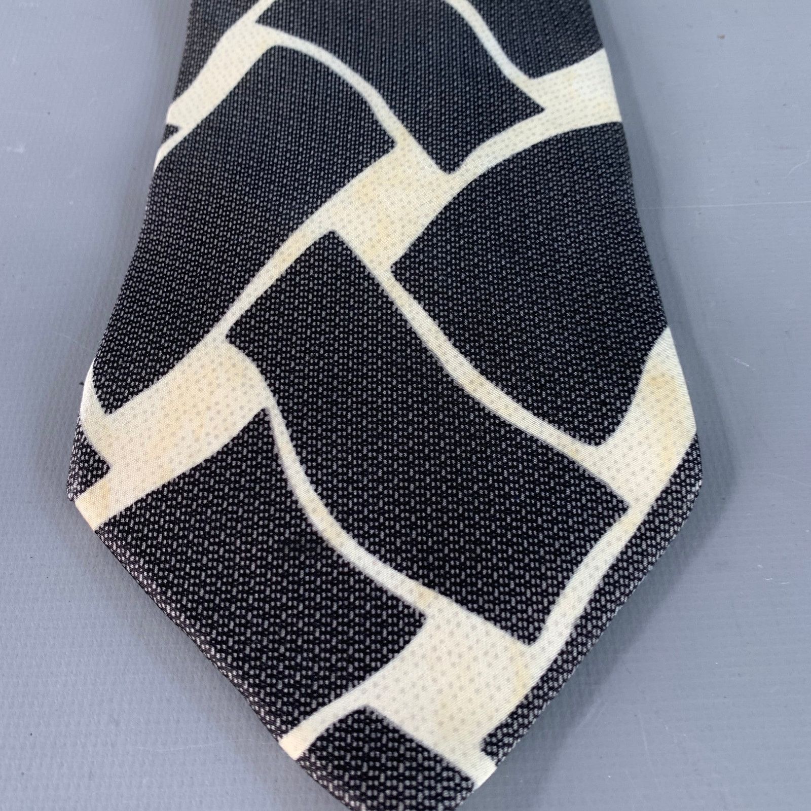 Giorgio Armani GIORGIO ARMANI One Size Black White Abstract Silk Tie Size ONE SIZE - 4 Thumbnail