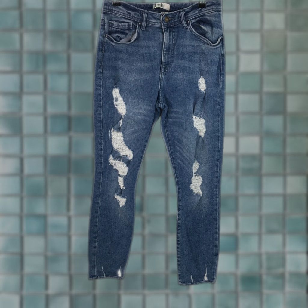Forever 21 Forever 21 Womens Distressed Casual Regular High Rise Blue Denim Jeans Size 28 Size 28" / US 6 / IT 42 - 1 Thumbnail
