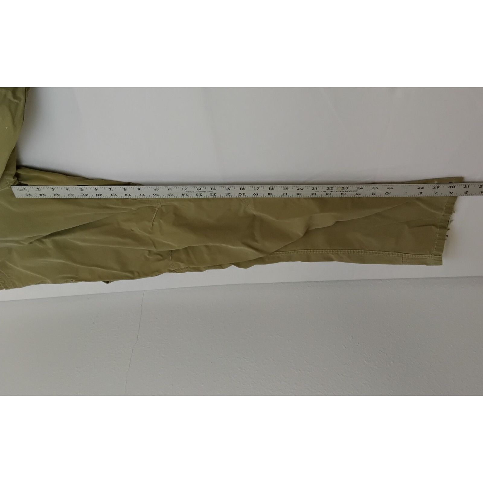 Kuhl Kuhl Revolvr Pants Men's 35x32 Khaki Casual Small Hole Size US 35 - 13 Thumbnail