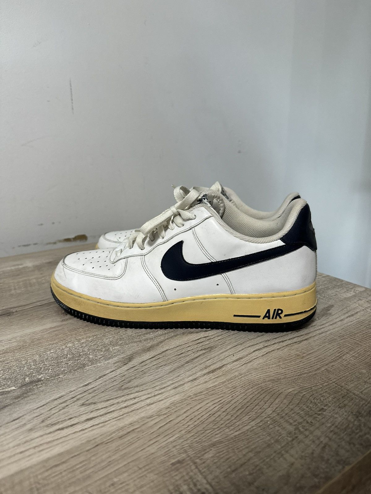 Nike Nike Air Force 1 2012 Midnight Navy Obsidian Size US 11 / EU 44 - 2 Thumbnail