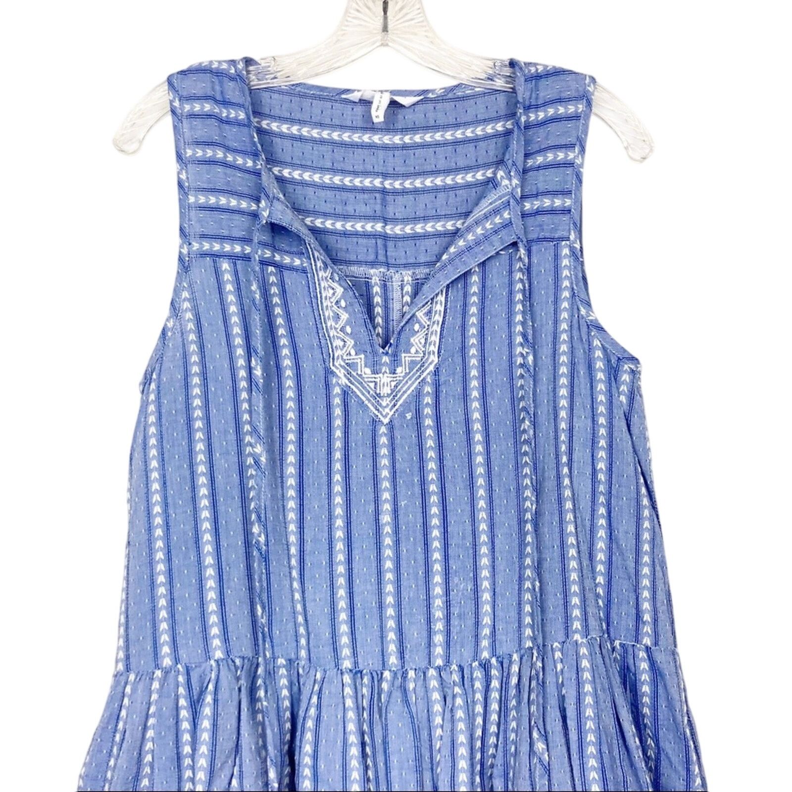 Other Bcbgeneration Blue Striped Sleeveless Ruffle Dress Sz XS Size XS / US 0-2 / IT 36-38 - 2 Thumbnail