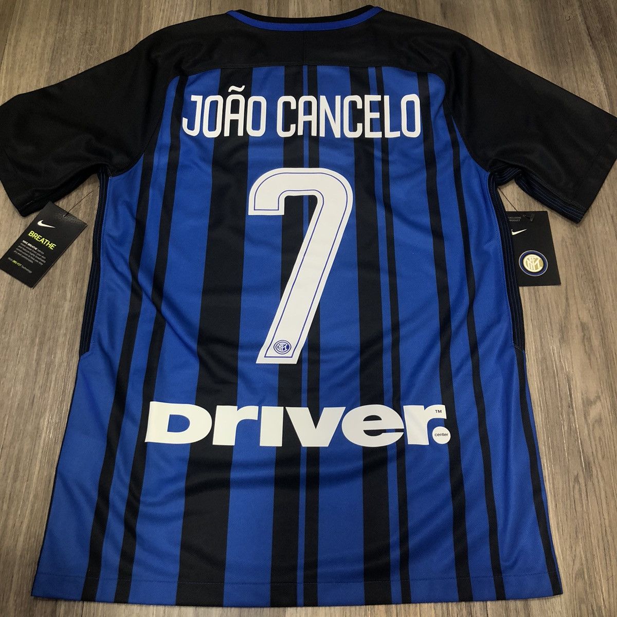 Nike Inter Milan 17/18 home shirt #7 Joao cancelo (Bnwt) Size US S / EU 44-46 / 1 - 2 Thumbnail