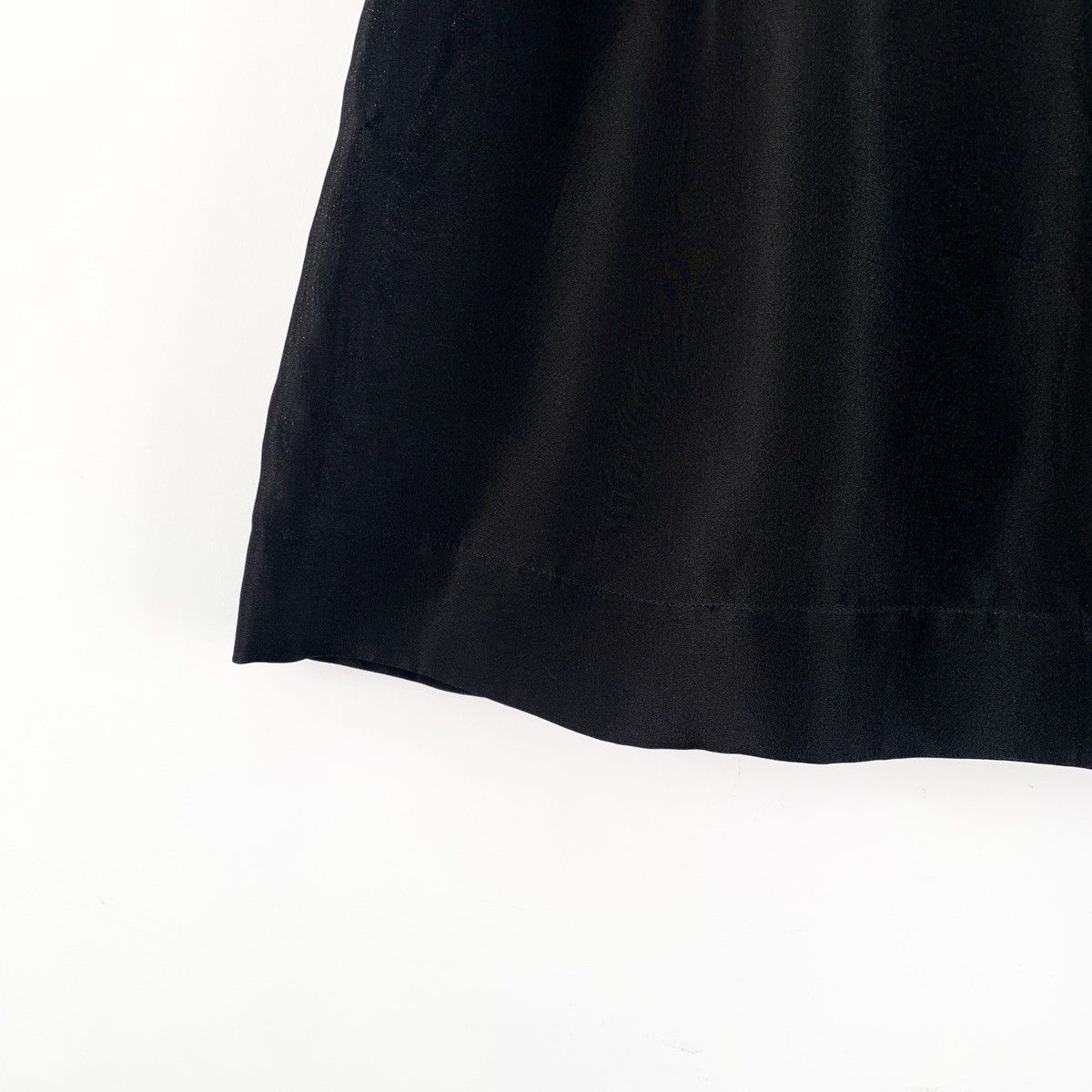 Chanel Chanel Black Mulberry Silk Casual Mini Skirt K26WX Size 27" / US 4 / IT 40 - 4 Thumbnail