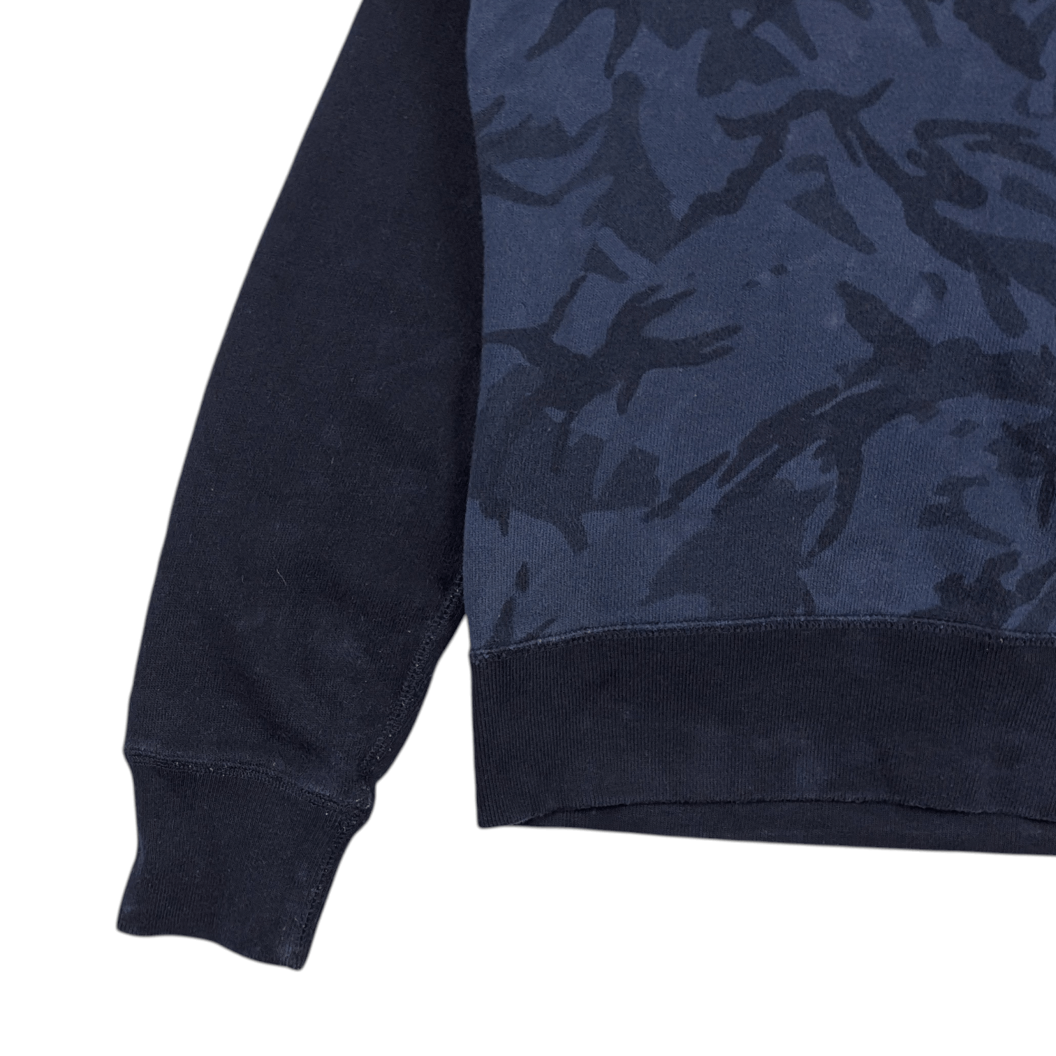 Uniqlo UNIQLO Camouflage Military Army Sweatshirts Jumper Size M / US 6-8 / IT 42-44 - 7 Thumbnail