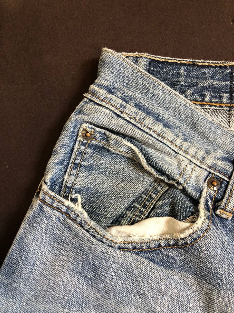 Levi's Levis 505 Button Fly Straight Leg Jeans Med Wash Size US 34 / EU 50 - 14 Thumbnail