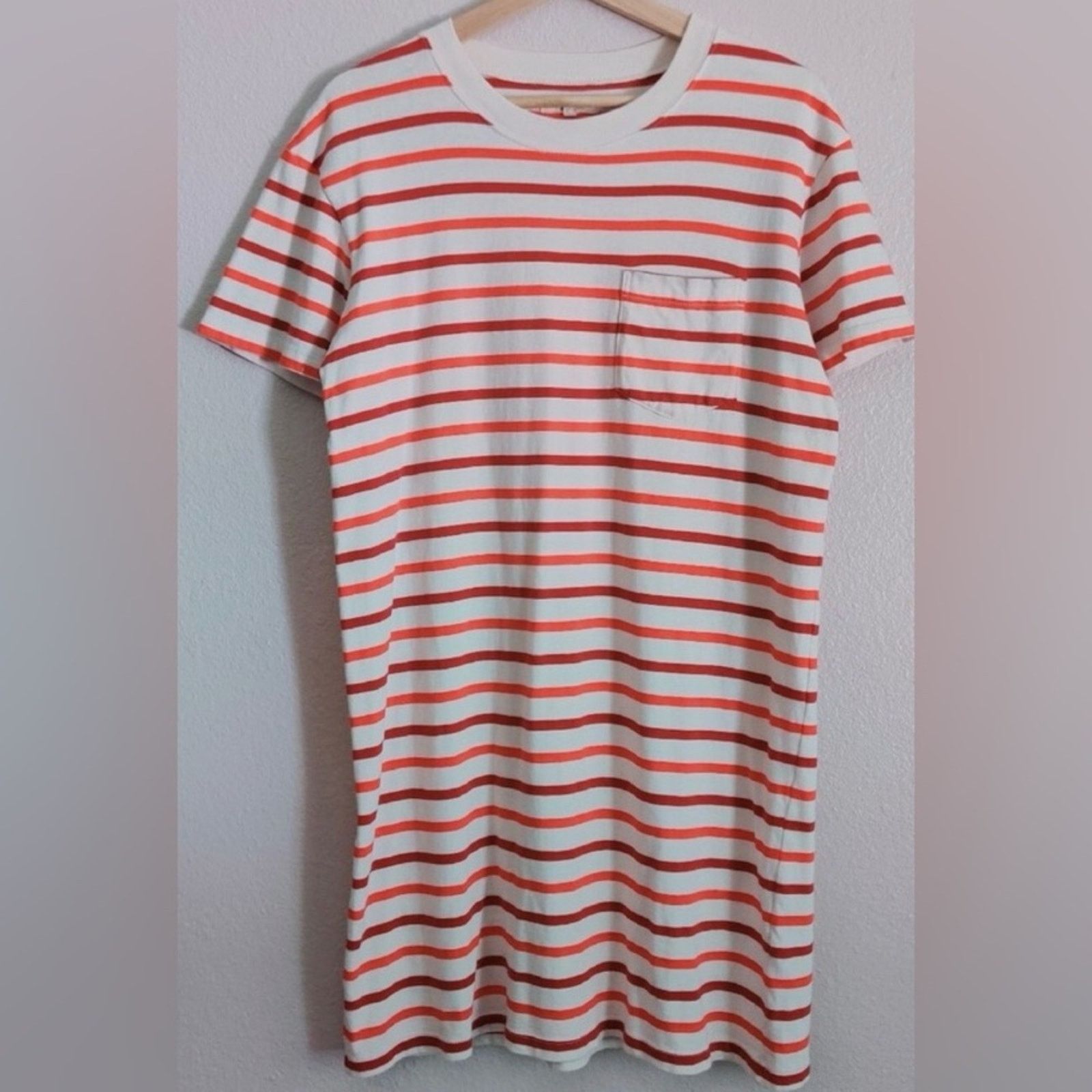 Madewell Madewell Red and White Striped Short Sleeve Tee dress, sz M Size S / US 4 / IT 40 - 1 Thumbnail