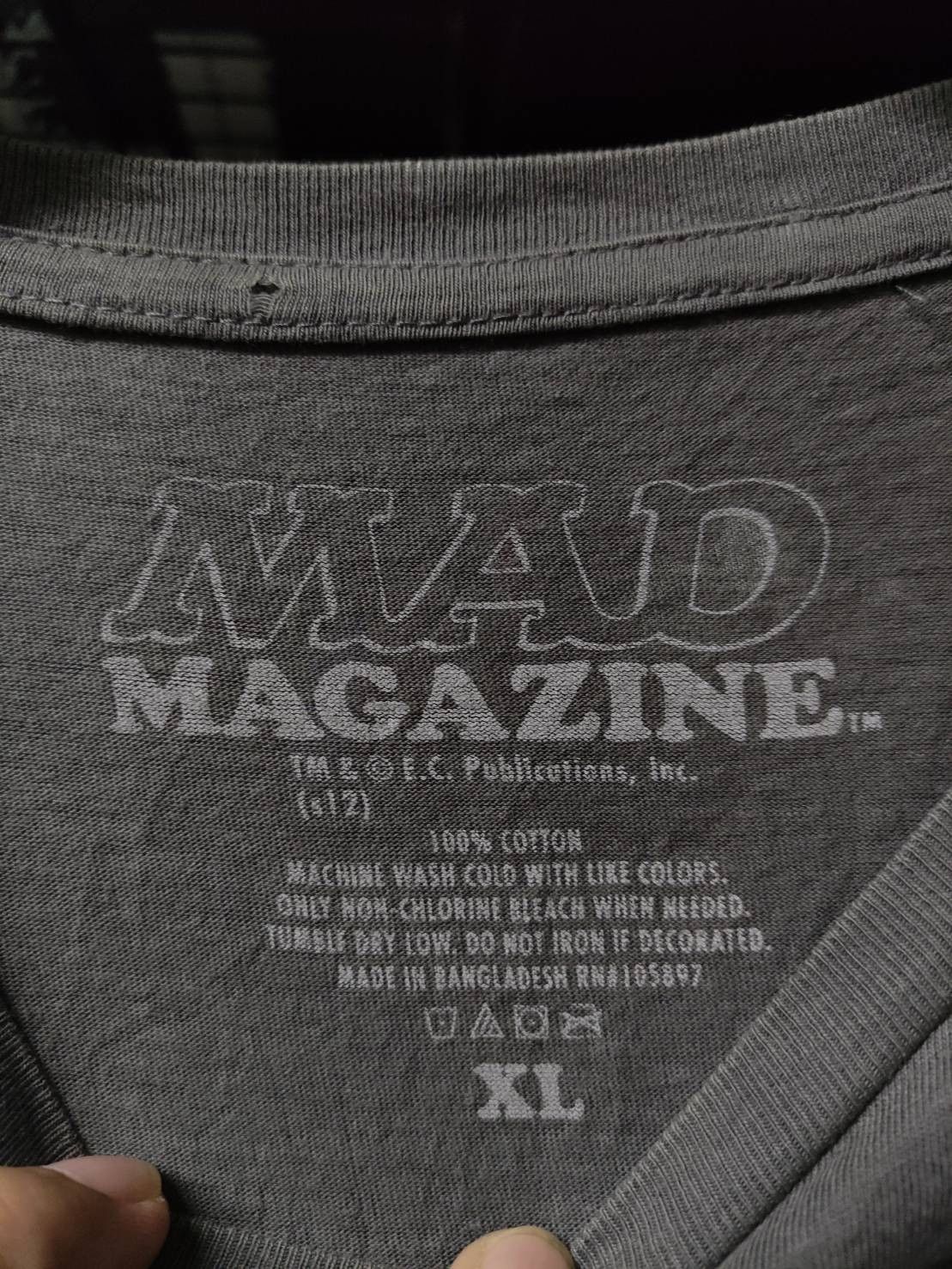 POP MAGAZINE Mad Magazine x Spy Museum " Spy E Neuman " Exclusive T-Shirt Size US XL / EU 56 / 4 - 5 Thumbnail
