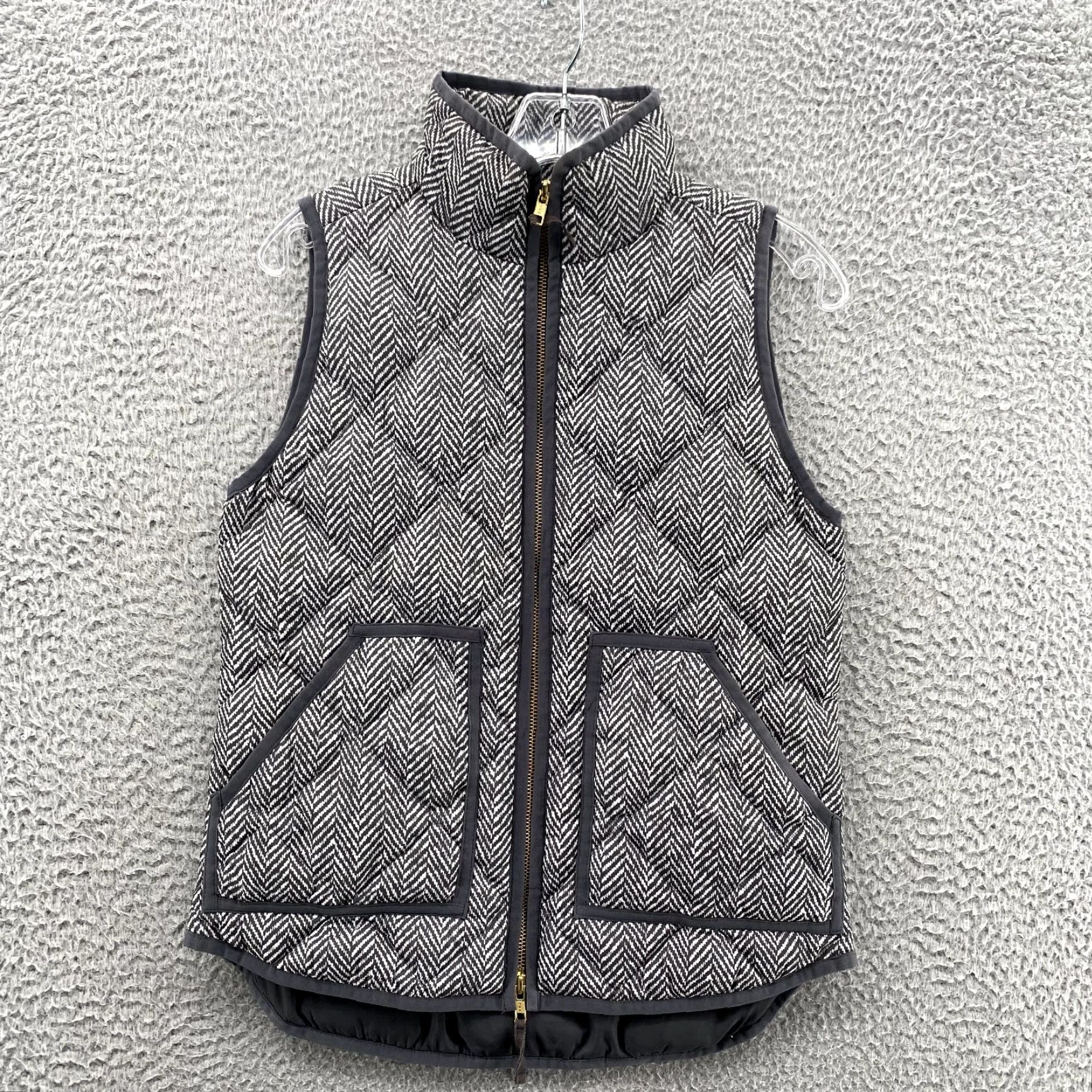 J.Crew J.Crew Vest Women XXS Gray White Chevron Quilted Goose Down Puffer Jacket Casual Size XXS / US 00 / IT 34 - 2 Thumbnail