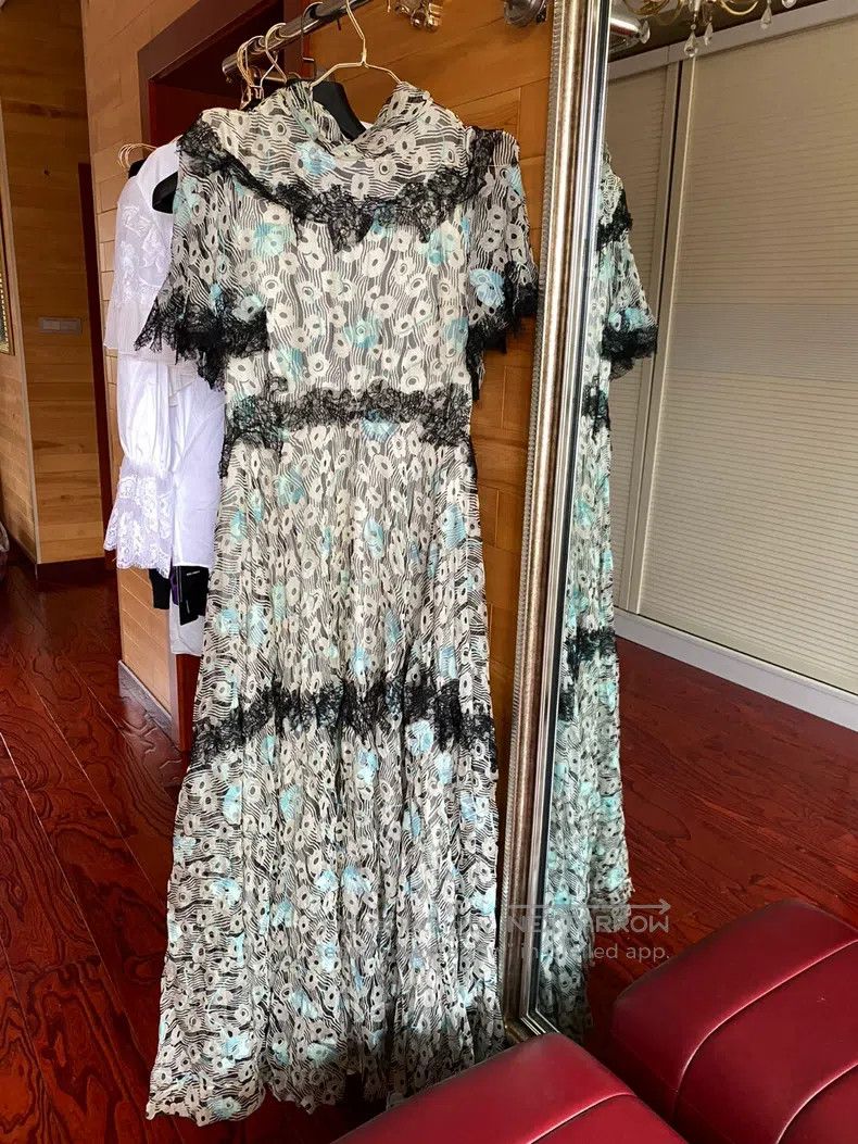 Valentino Valentino dress Size S / US 4 / IT 40 - 2 Thumbnail