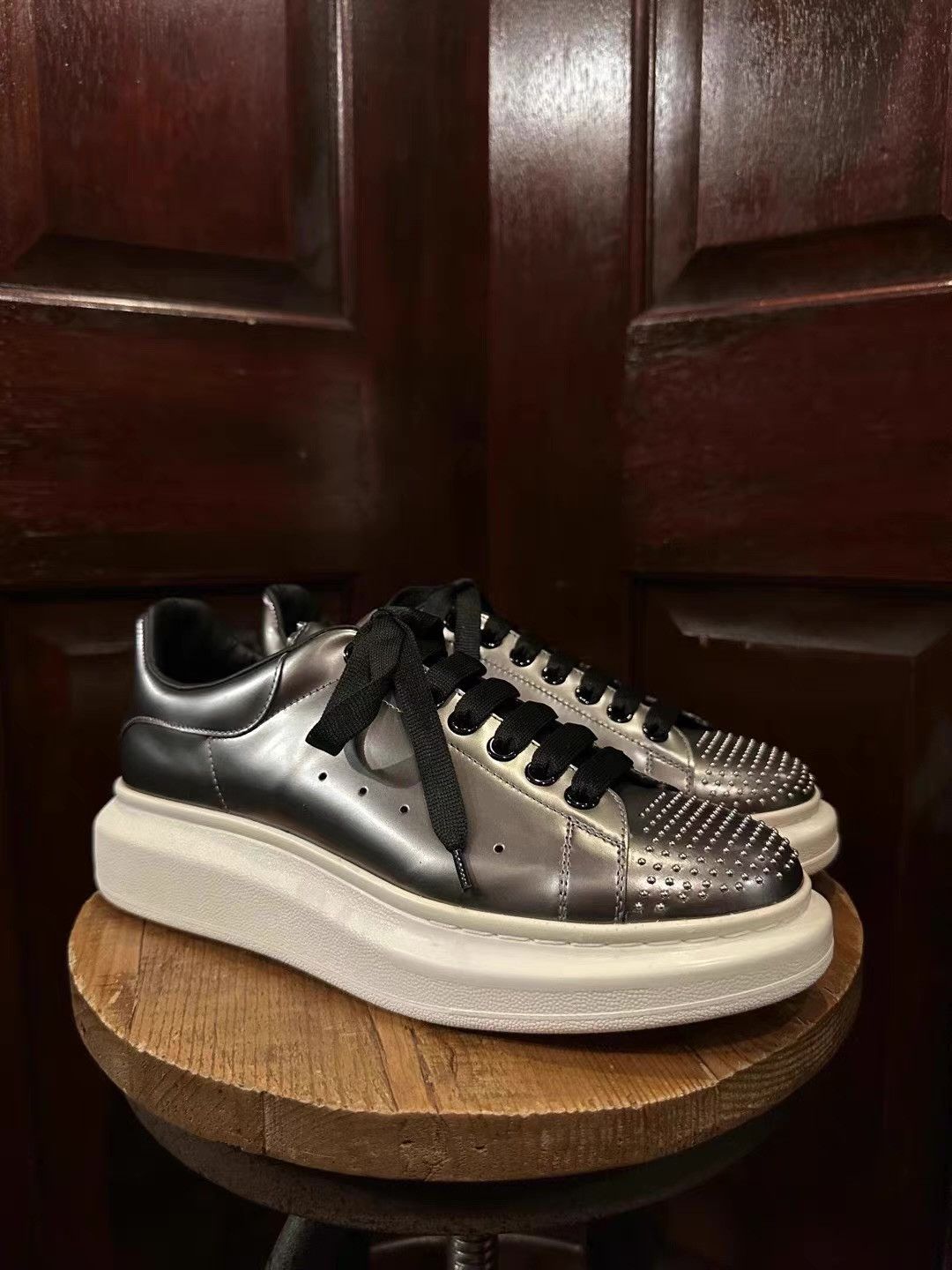Alexander McQueen Alexander McQueen 16SS Mirror‑Studded White Sneakers Ｑ25 Size US 8 / EU 41 - 9 Thumbnail