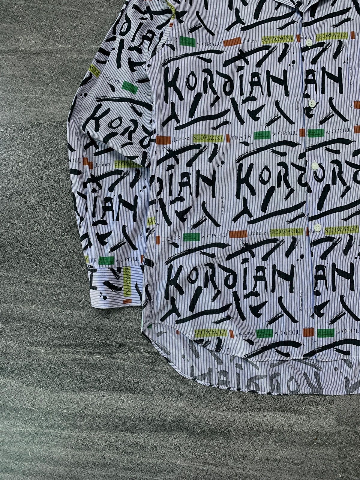Comme des Garcons SHIRT All over Printed Shirt Juliusz Slowacki Size US S / EU 44-46 / 1 - 4 Thumbnail